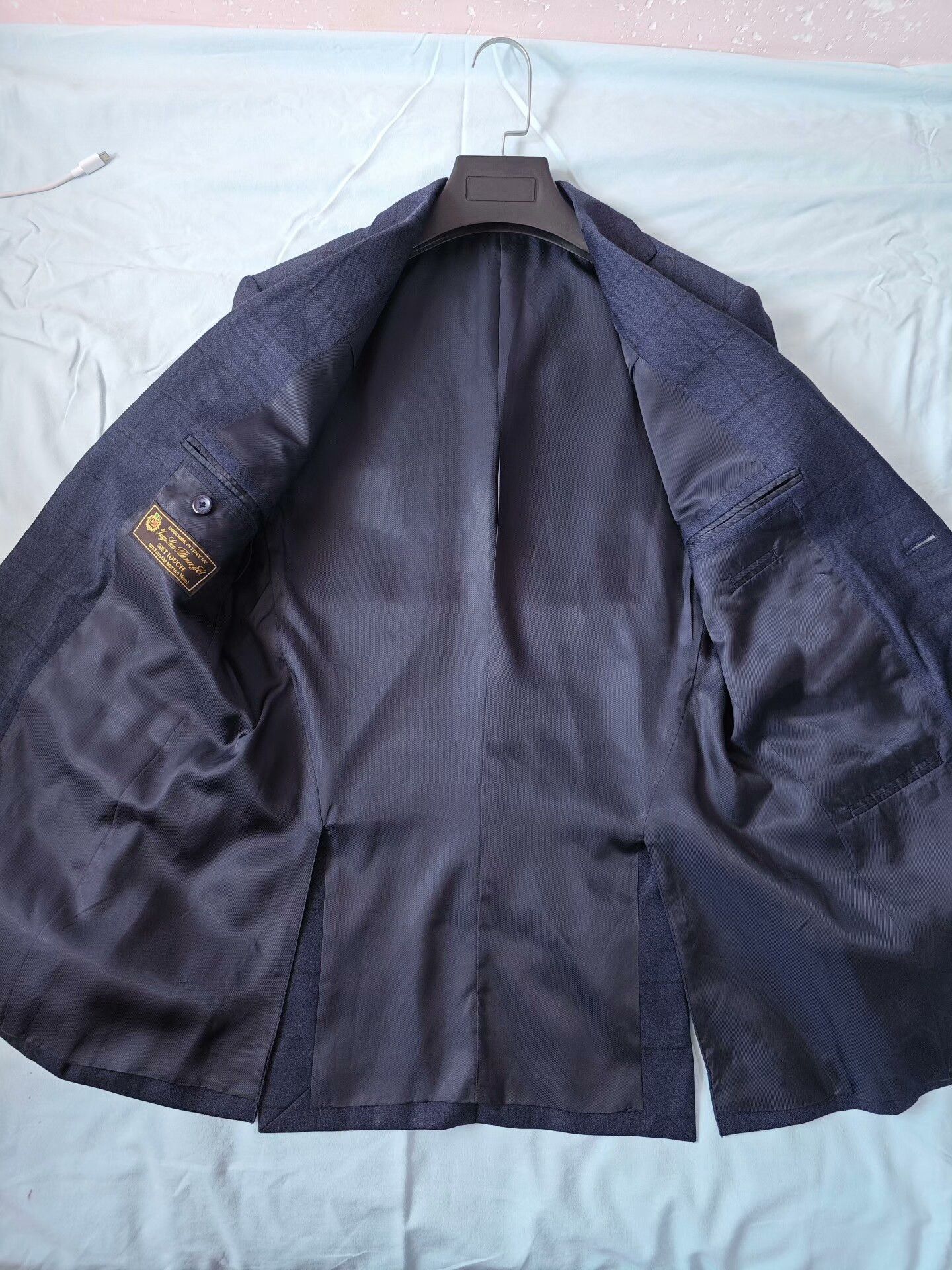 Loro Piana Custom Navy Wool Suit from Loro Piana Size US S / EU 44-46 / 1 - 6 Thumbnail