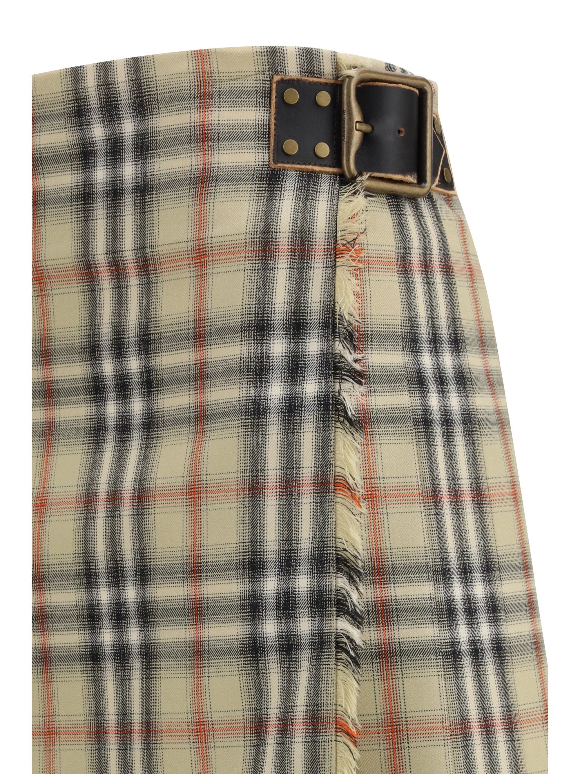 Burberry Check wool mini Skirt Size 27" / US 4 / IT 40 - 3 Thumbnail