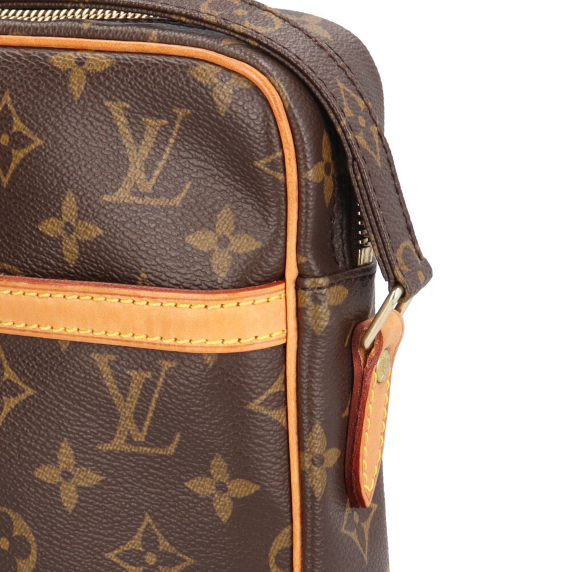 Louis Vuitton Pre-owned Louis Vuitton Danube Monogram Shoulder Bag in Canvas (M45266) Brown. Women's. Size ONE SIZE - 11 Thumbnail