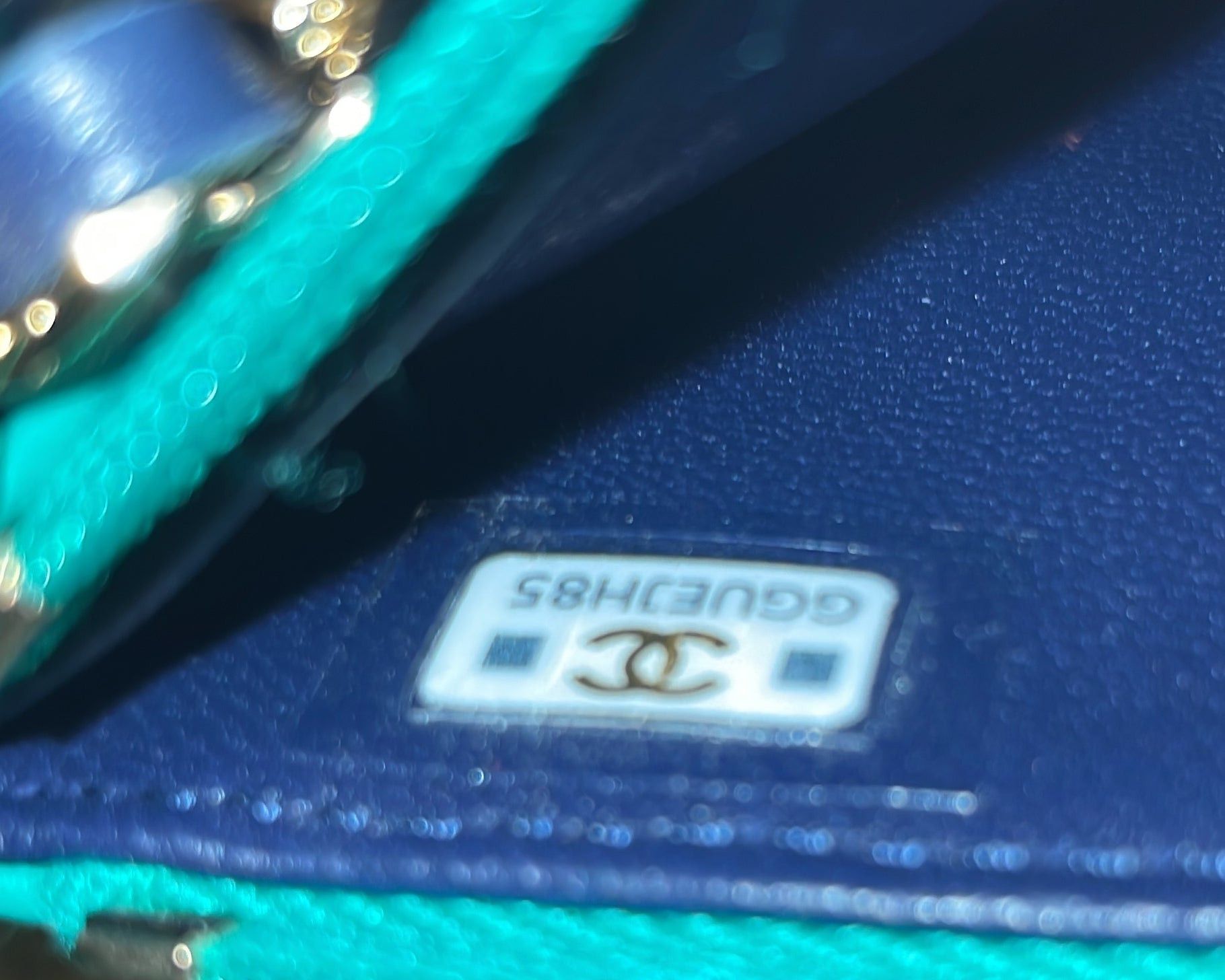 Chanel Classic Top Handle Flap Phone Holder with Chain Size ONE SIZE - 6 Thumbnail