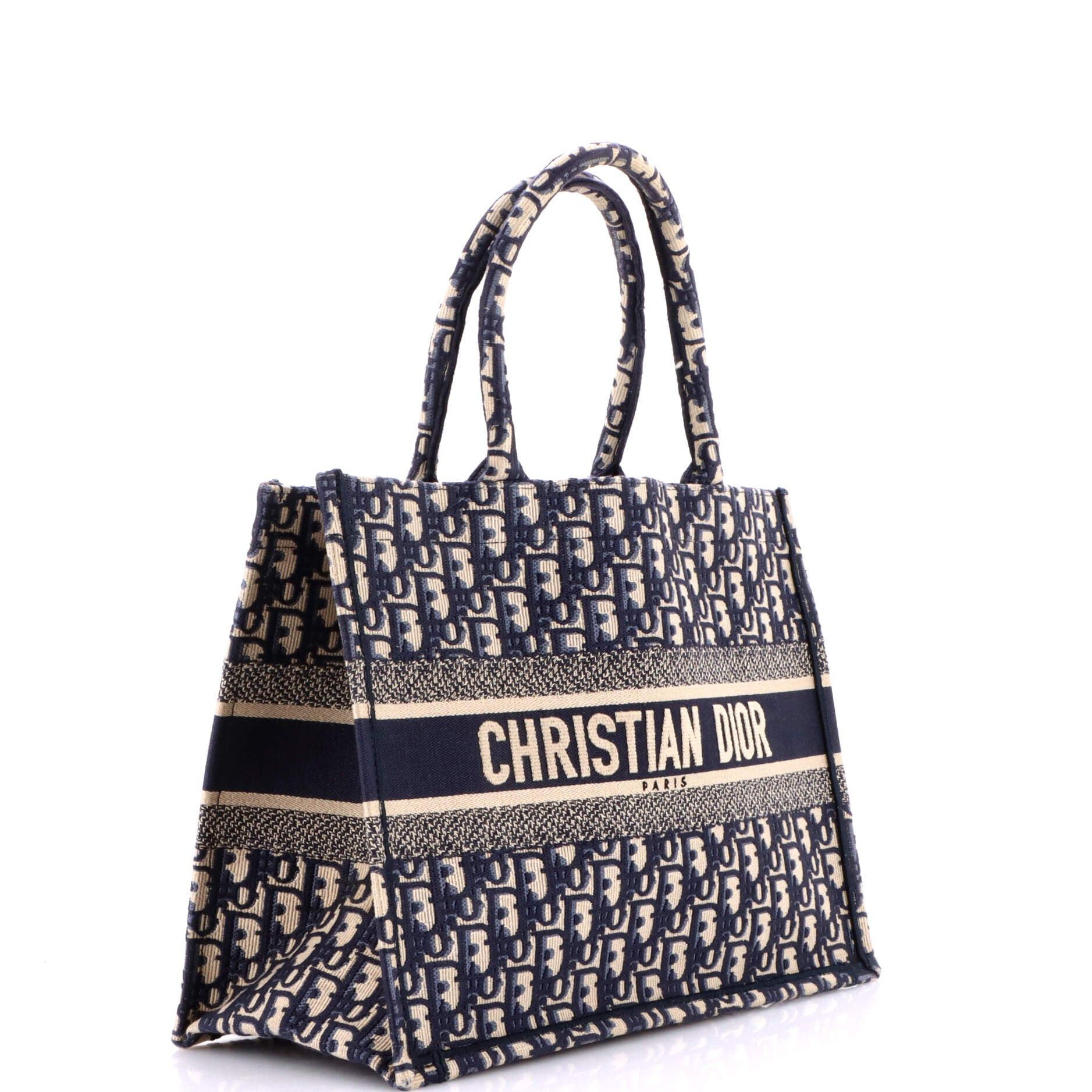 Dior Book Tote Size ONE SIZE - 2 Thumbnail