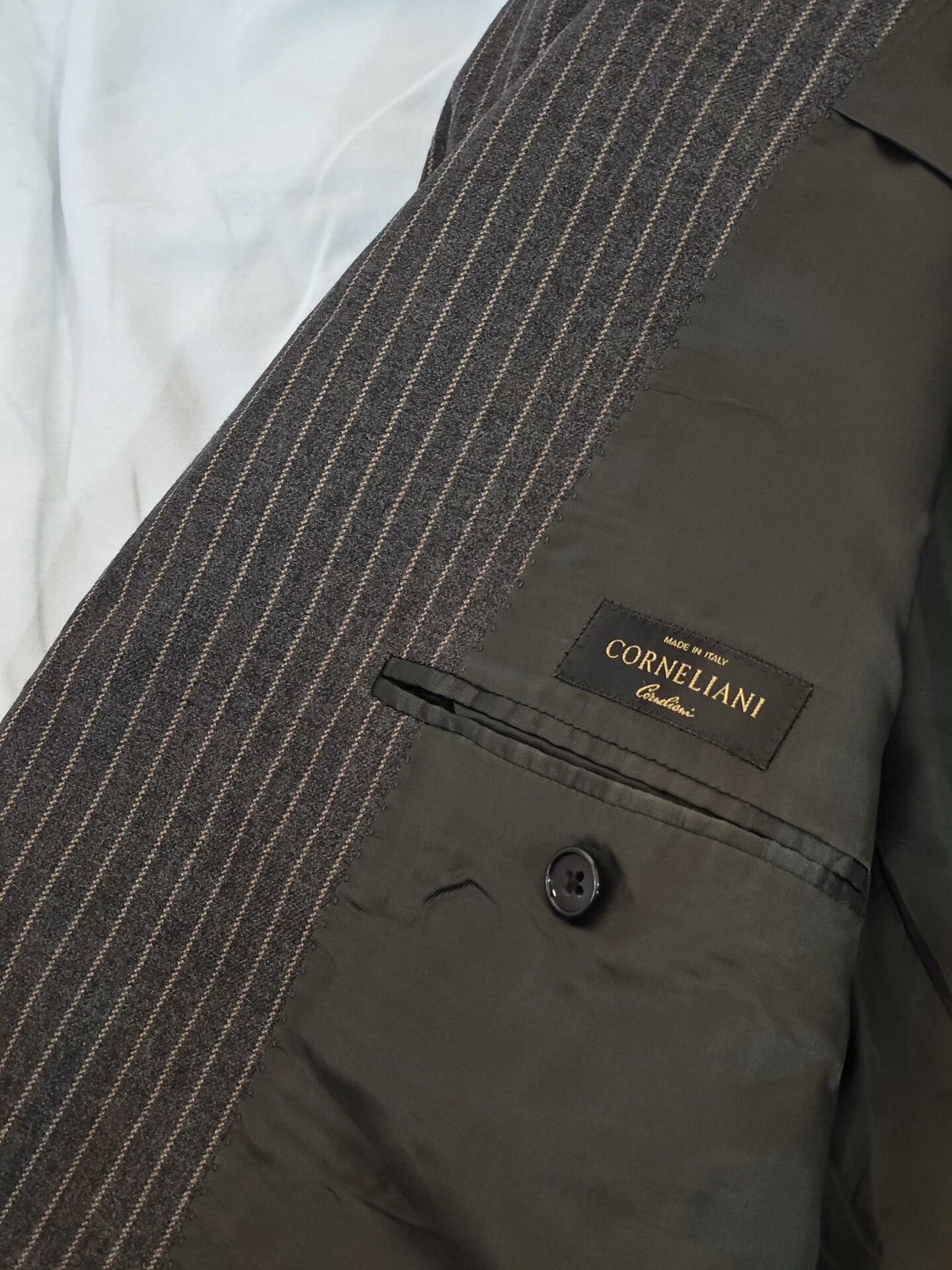 Corneliani Corneliani Italian Wool Blend Suit Jacket Size US L / EU 52-54 / 3 - 7 Thumbnail