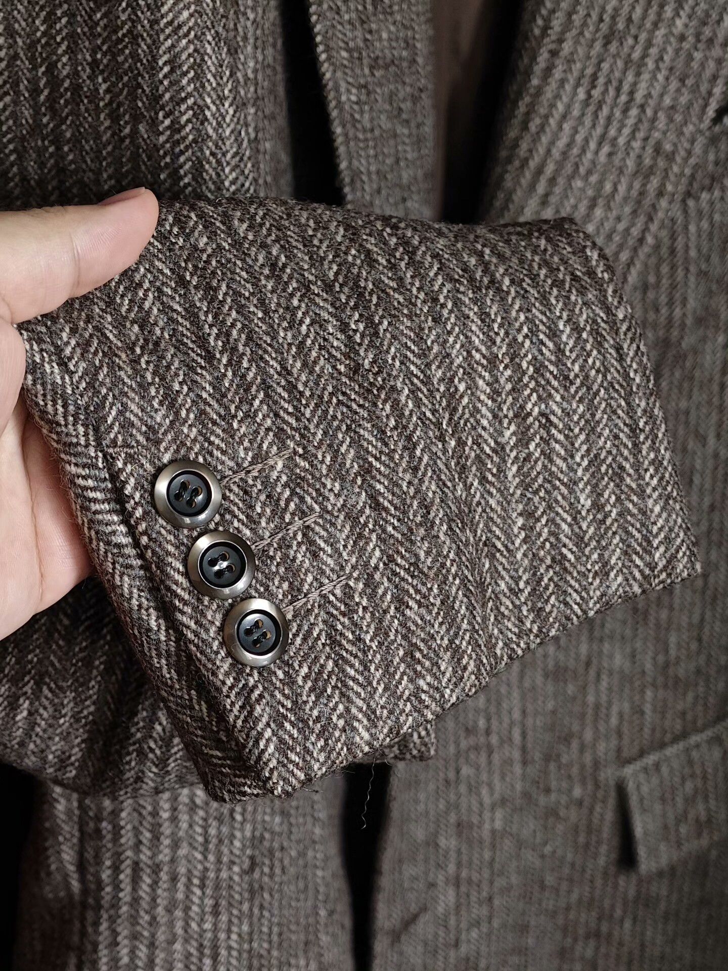 Corneliani Italian Handmade Wool Suit for Men Size US M / EU 48-50 / 2 - 4 Thumbnail