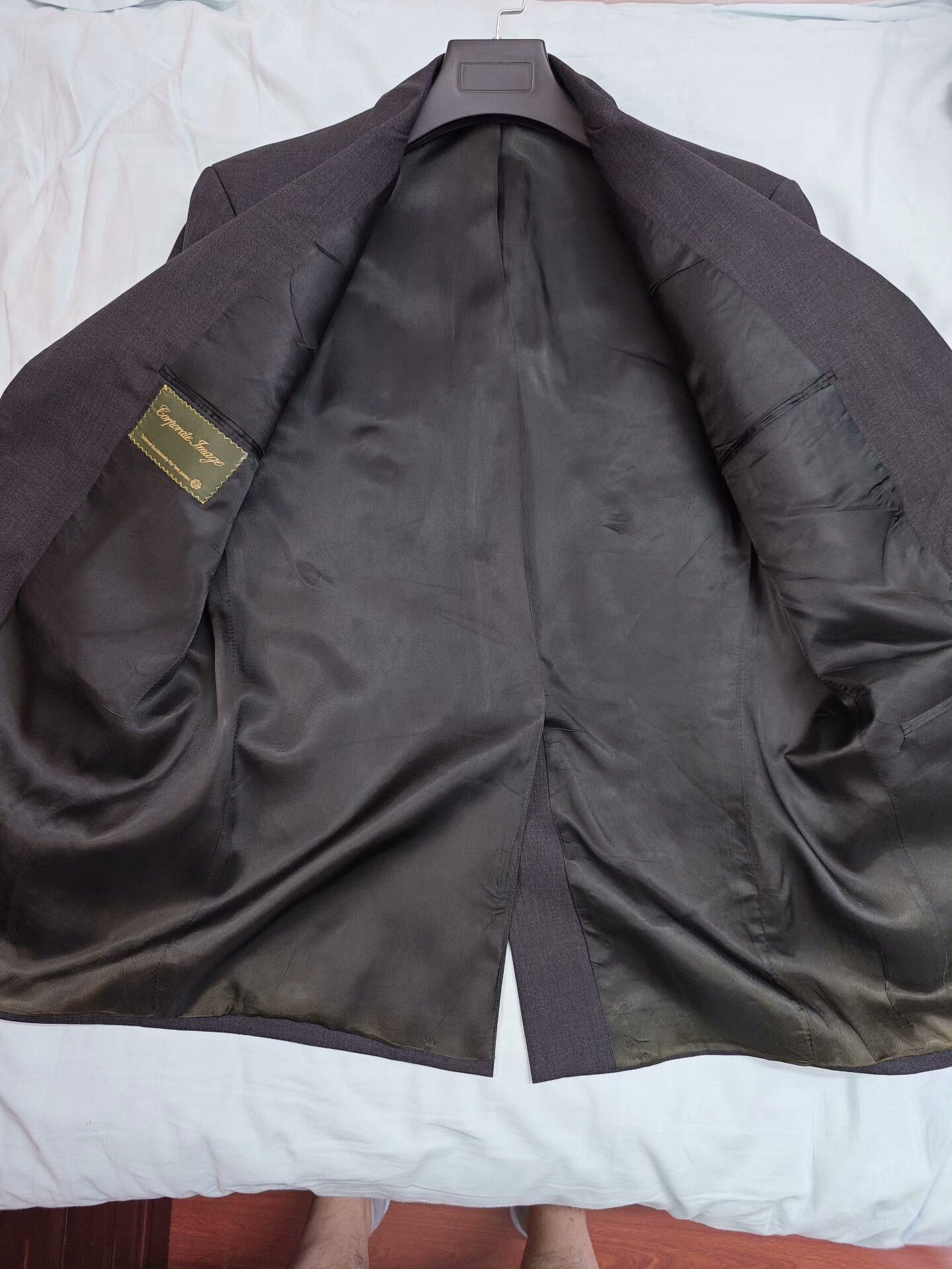 Tom James Custom Tailored Wool Suit by Tom James Size US L / EU 52-54 / 3 - 6 Thumbnail