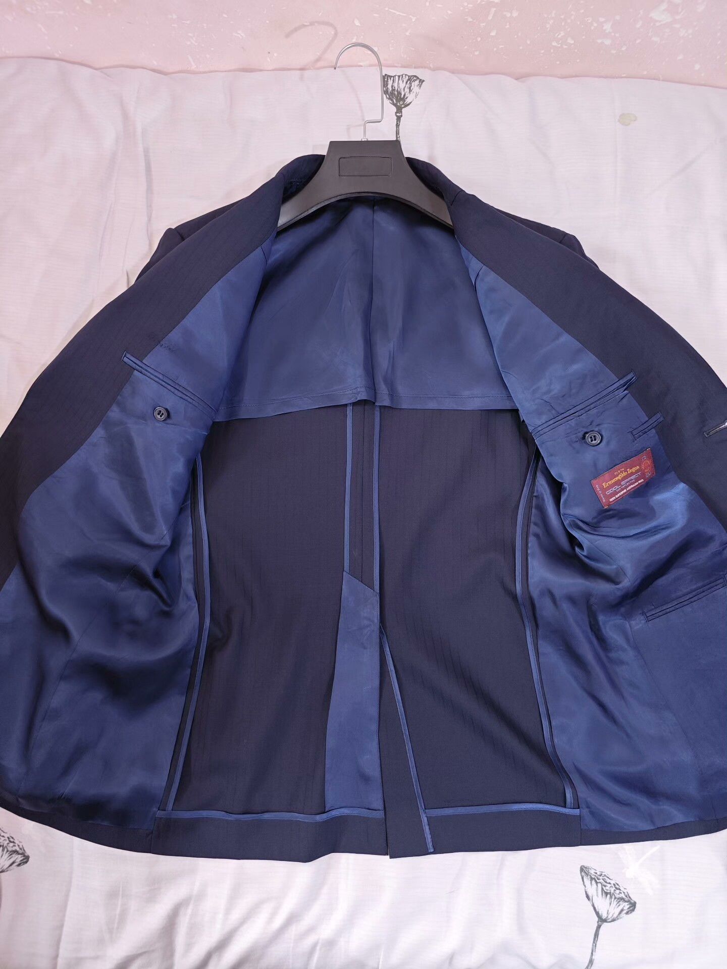 Ermenegildo Zegna Custom Zegna Wool Suit with Cool Effect Size US M / EU 48-50 / 2 - 6 Thumbnail