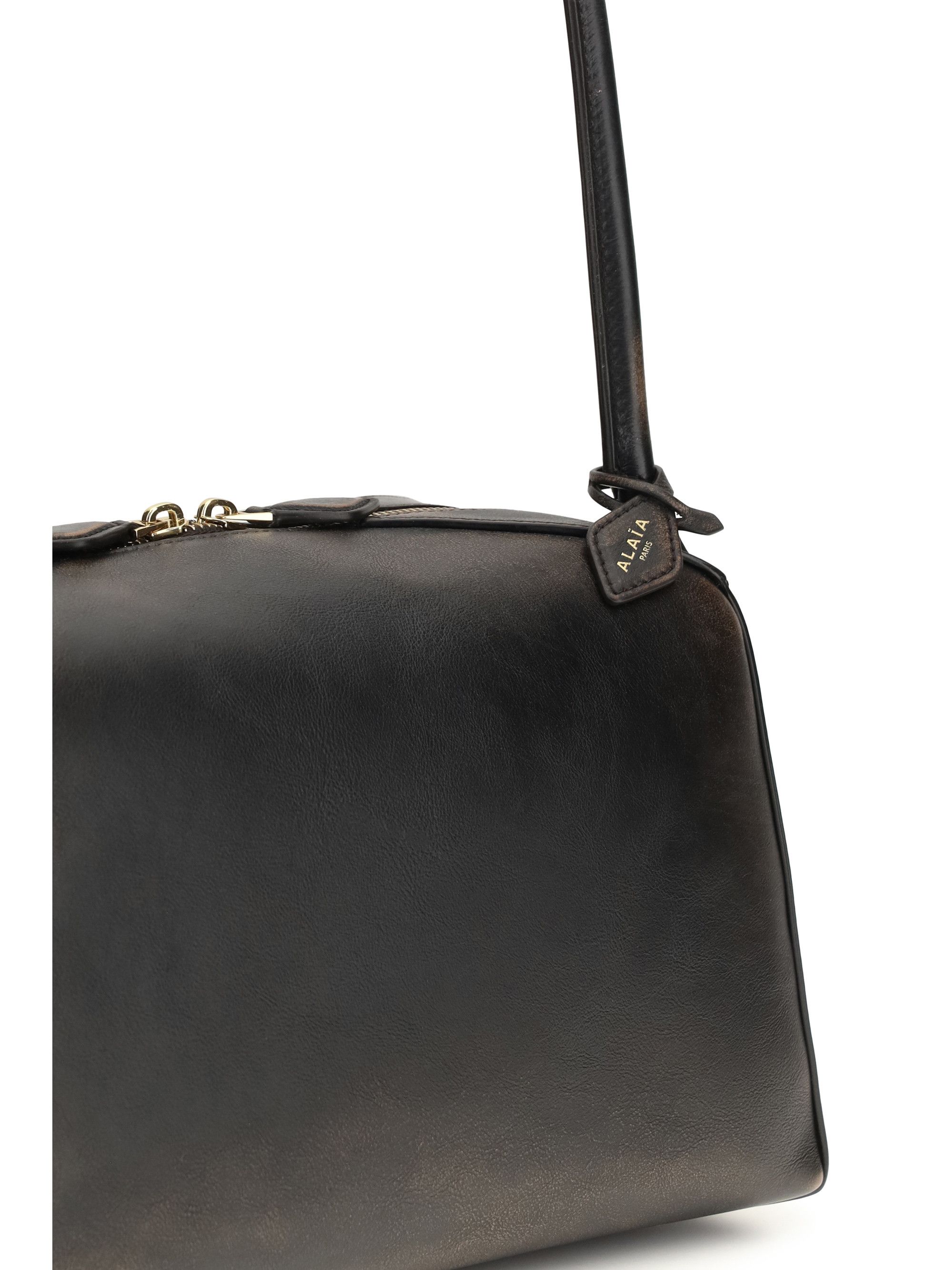 Alaia Le Bouledogue Shoulder Bag in aged leather Size ONE SIZE - 4 Thumbnail