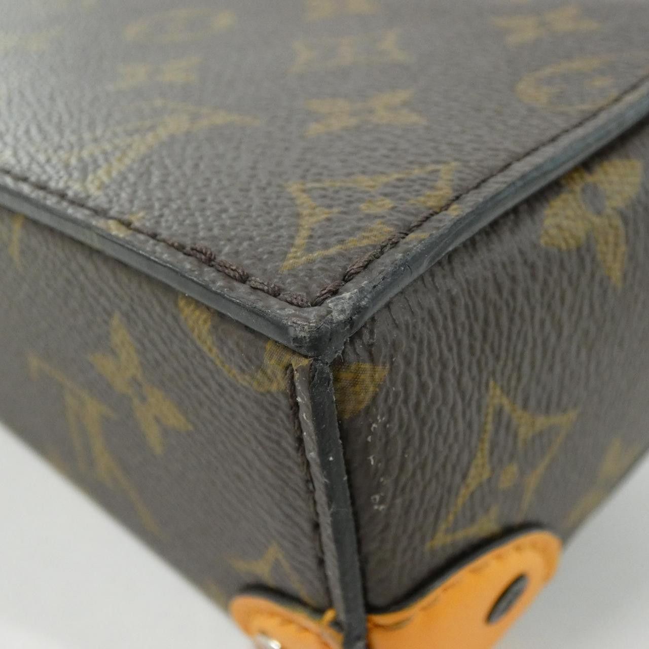 Louis Vuitton Louis Vuitton Louis Vuitton Steamer Wearable Wallet Monogram Shoulder Bag Textile Shoulder Bag M82534 DUTY FREE for USA Size ONE SIZE - 3 Thumbnail