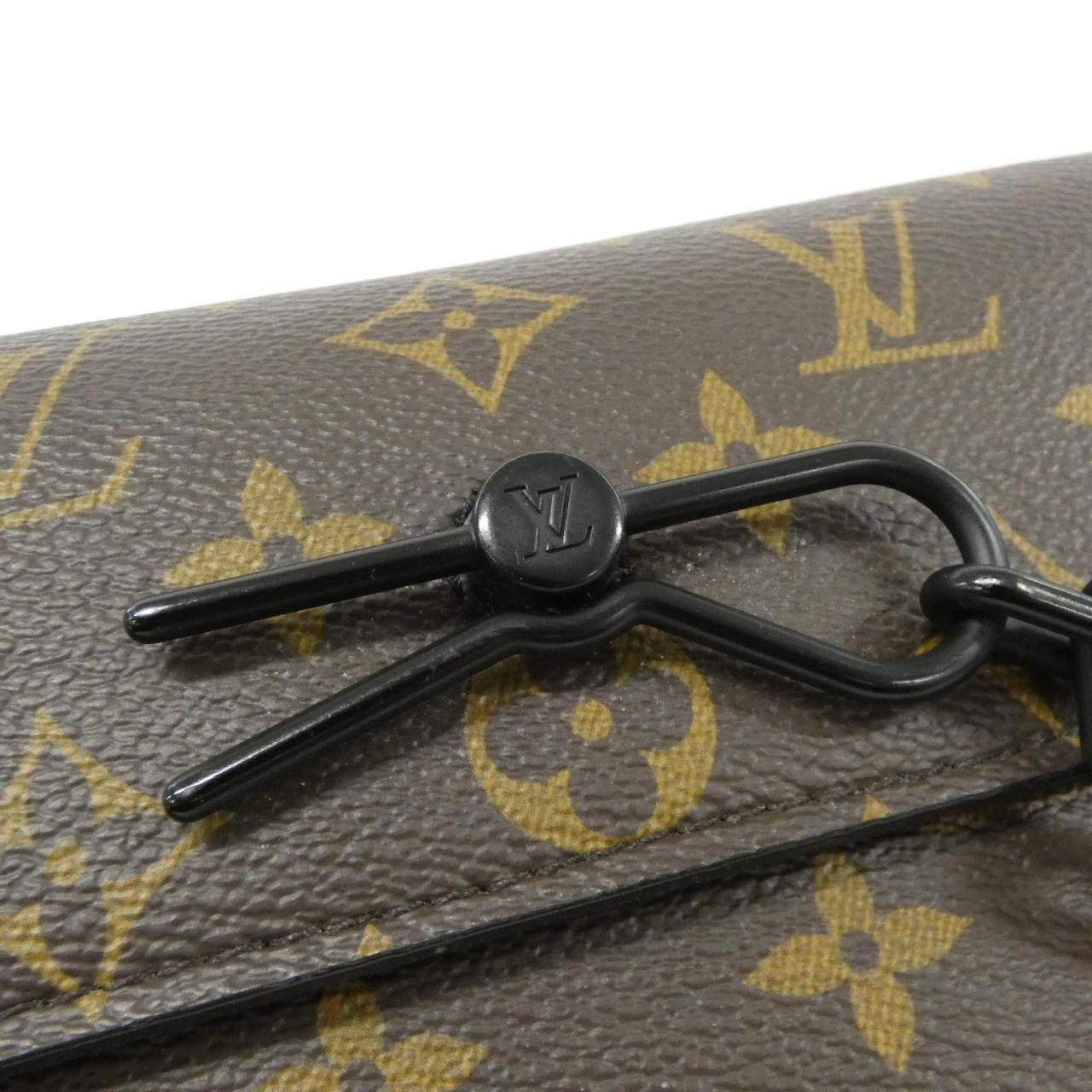 Louis Vuitton Louis Vuitton Louis Vuitton Steamer Wearable Wallet Monogram Shoulder Bag Textile Shoulder Bag M82534 DUTY FREE for USA Size ONE SIZE - 5 Thumbnail