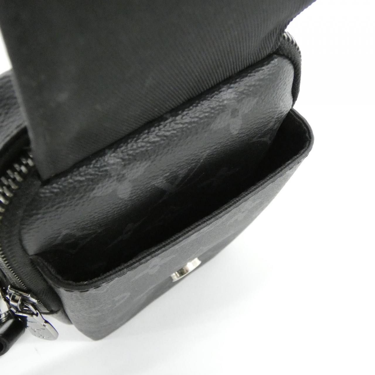 Louis Vuitton Louis Vuitton Louis Vuitton Monogram Eclipse Reverse Shoulder Bag Textile Shoulder Bag M81321 DUTY FREE for USA Size ONE SIZE - 9 Thumbnail