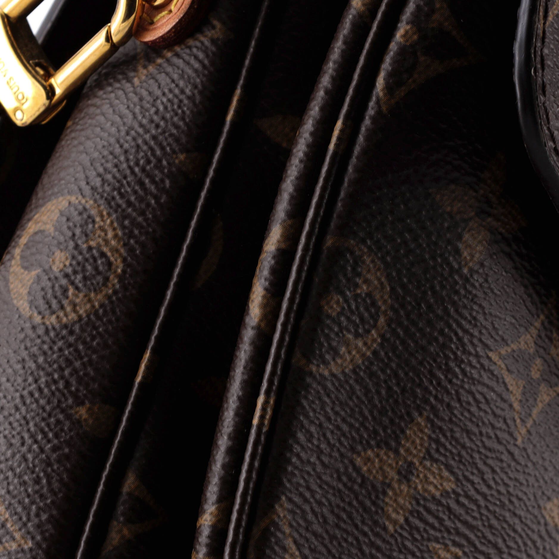 Louis Vuitton Pochette Metis Size ONE SIZE - 6 Thumbnail