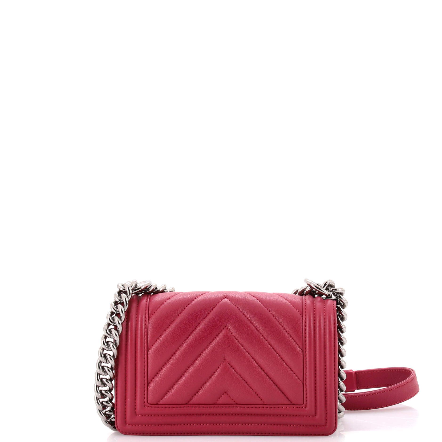 Chanel Boy Flap Bag Size ONE SIZE - 3 Thumbnail