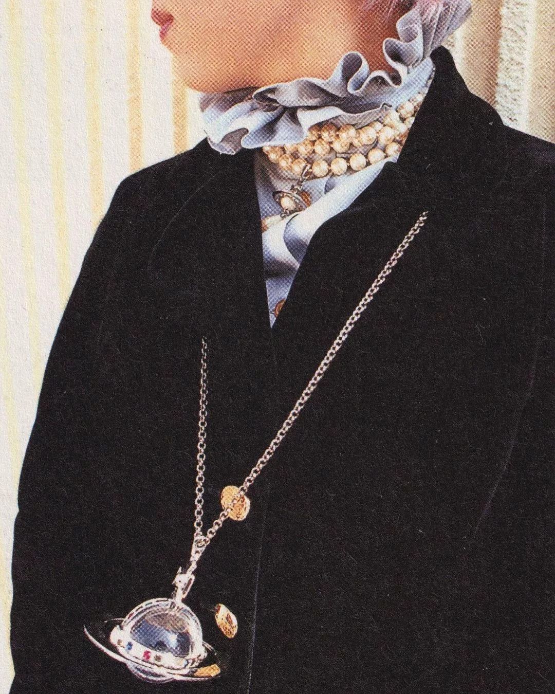 Vivienne Westwood Vivienne Westwood Orb Saturn Necklace Size ONE SIZE - 9 Thumbnail