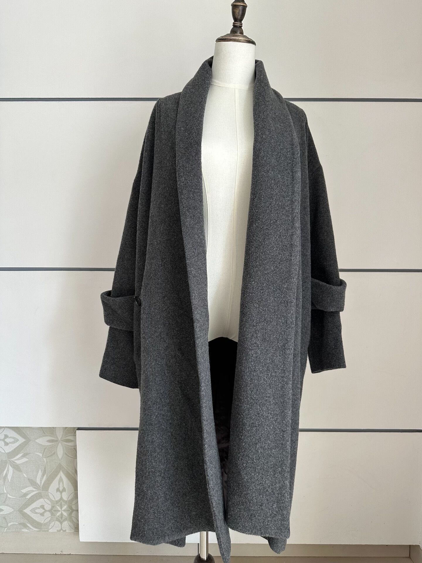 Hussein Chalayan Oversized Wool Coat by Hussein Chalayan Size S / US 4 / IT 40 - 2 Thumbnail