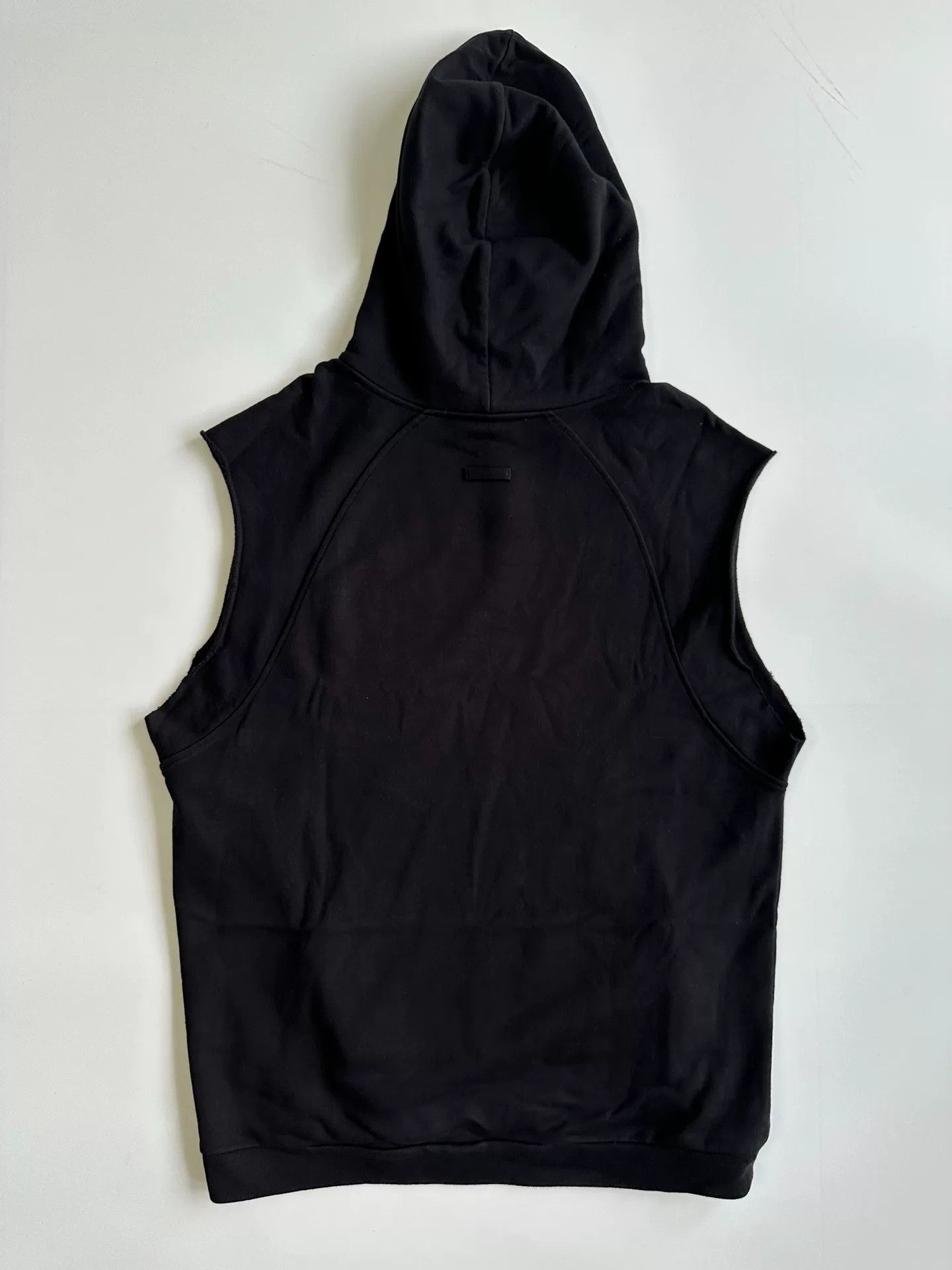 Raf Simons RAF SIMONS Sleeveless Hoodie in Black Size US S / EU 44-46 / 1 - 2 Thumbnail
