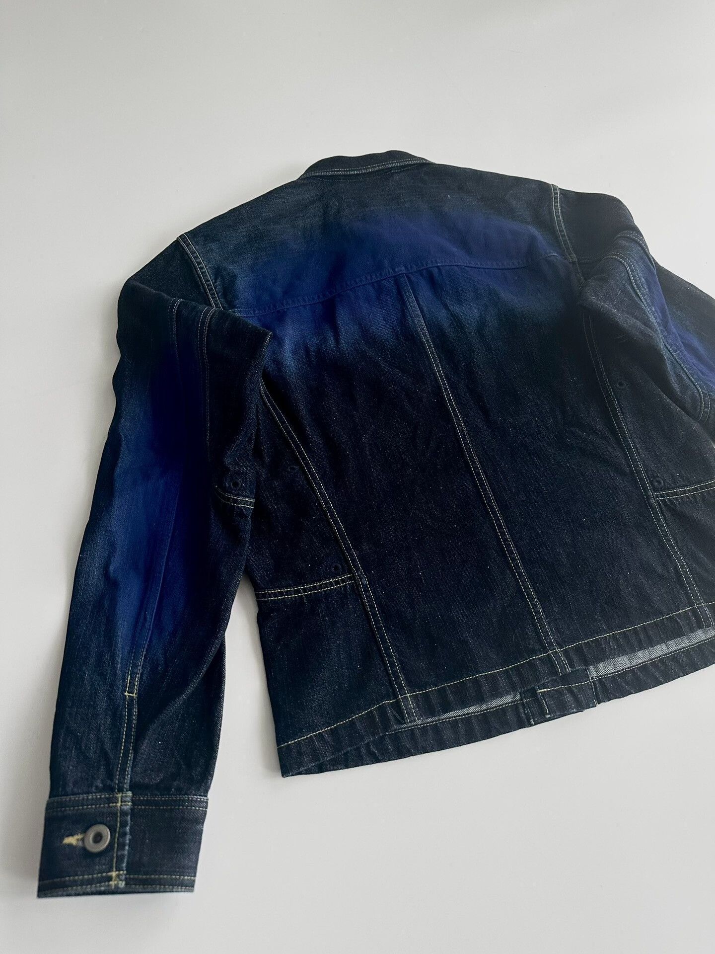 Issey Miyake ISSEY MIYAKE Denim Jacket with Unique Dyeing Size US L / EU 52-54 / 3 - 3 Thumbnail