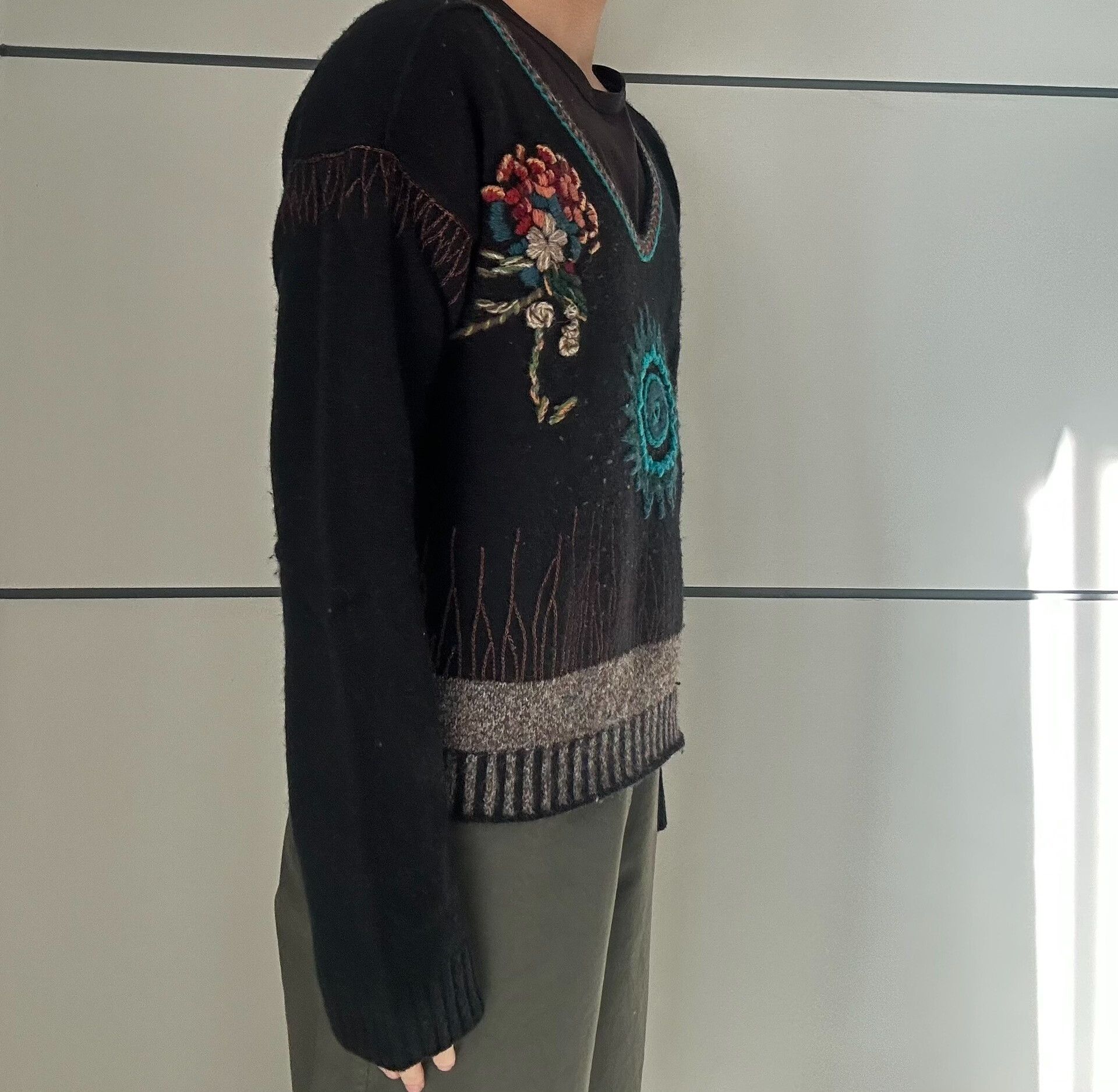 Dries Van Noten Dries Van Noten V-Neck Sweater for All Size L / US 10 / IT 46 - 5 Thumbnail