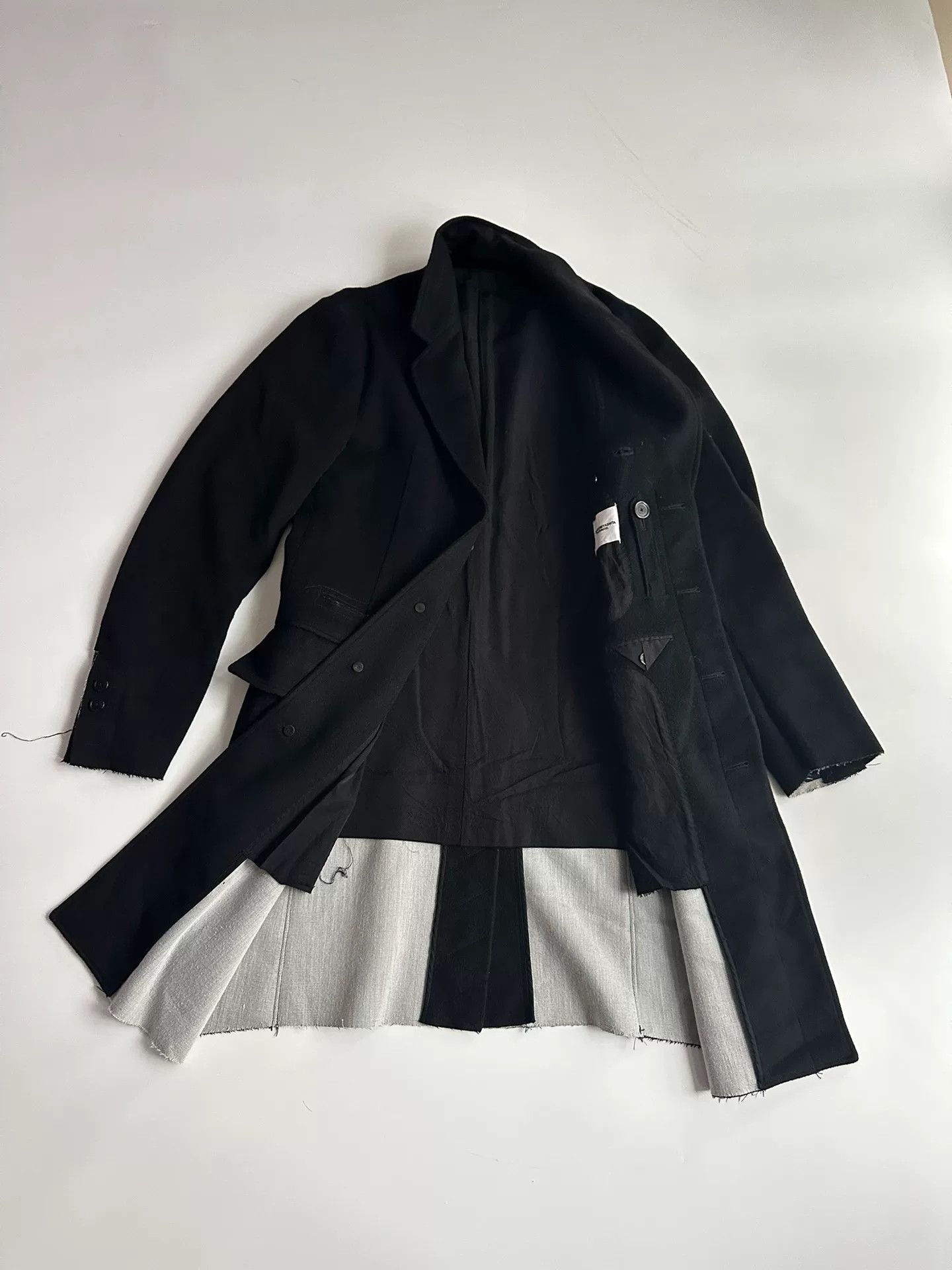 Takahiromiyashita The Soloist. Takahiro Miyashita TheSoloist Overcoat Size US M / EU 48-50 / 2 - 6 Thumbnail