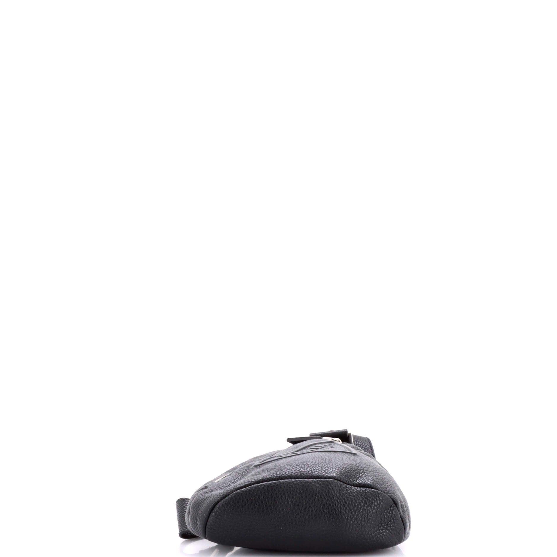 Prada Triangle Logo Sling Bag Size ONE SIZE - 4 Thumbnail