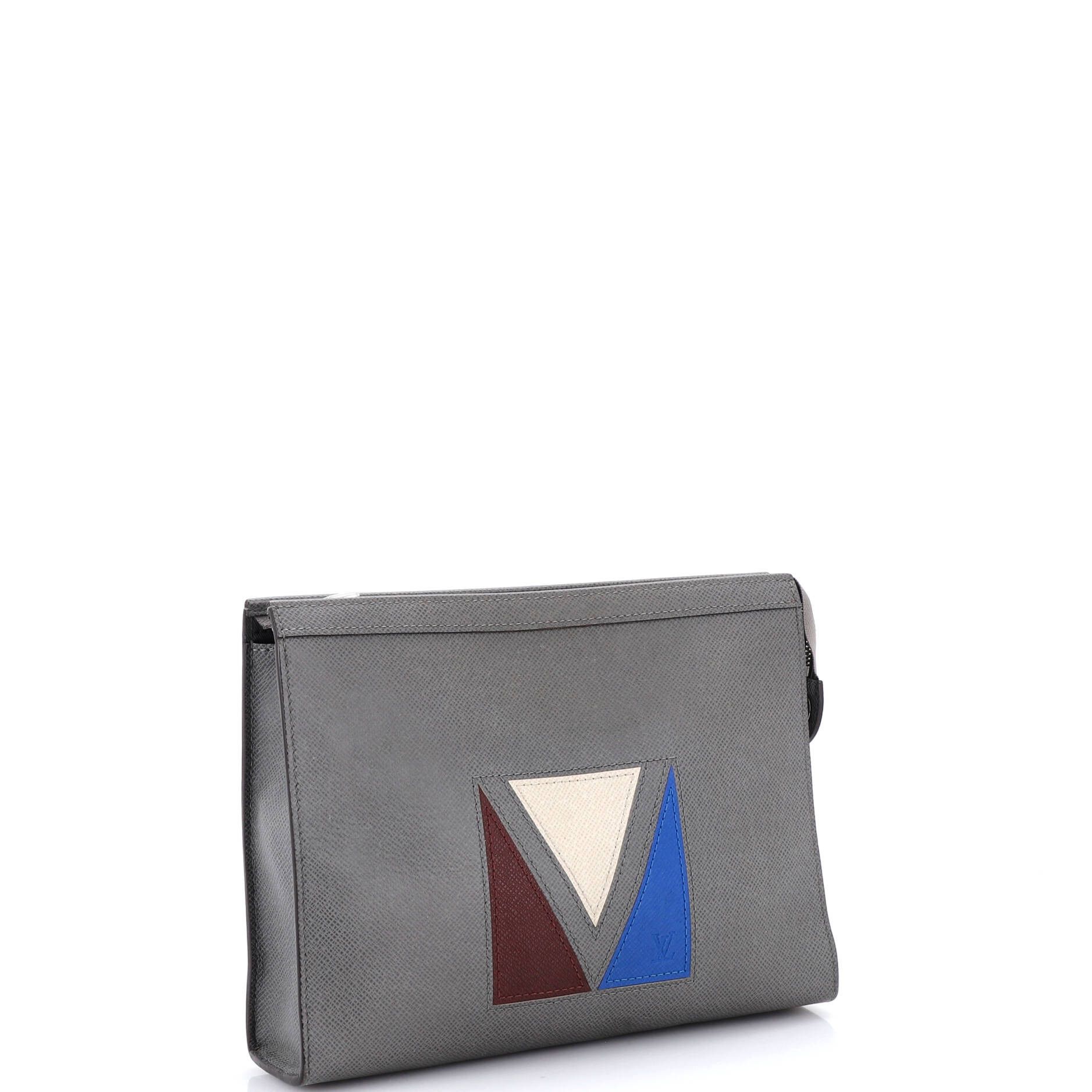 Louis Vuitton Pochette Voyage Size ONE SIZE - 2 Thumbnail