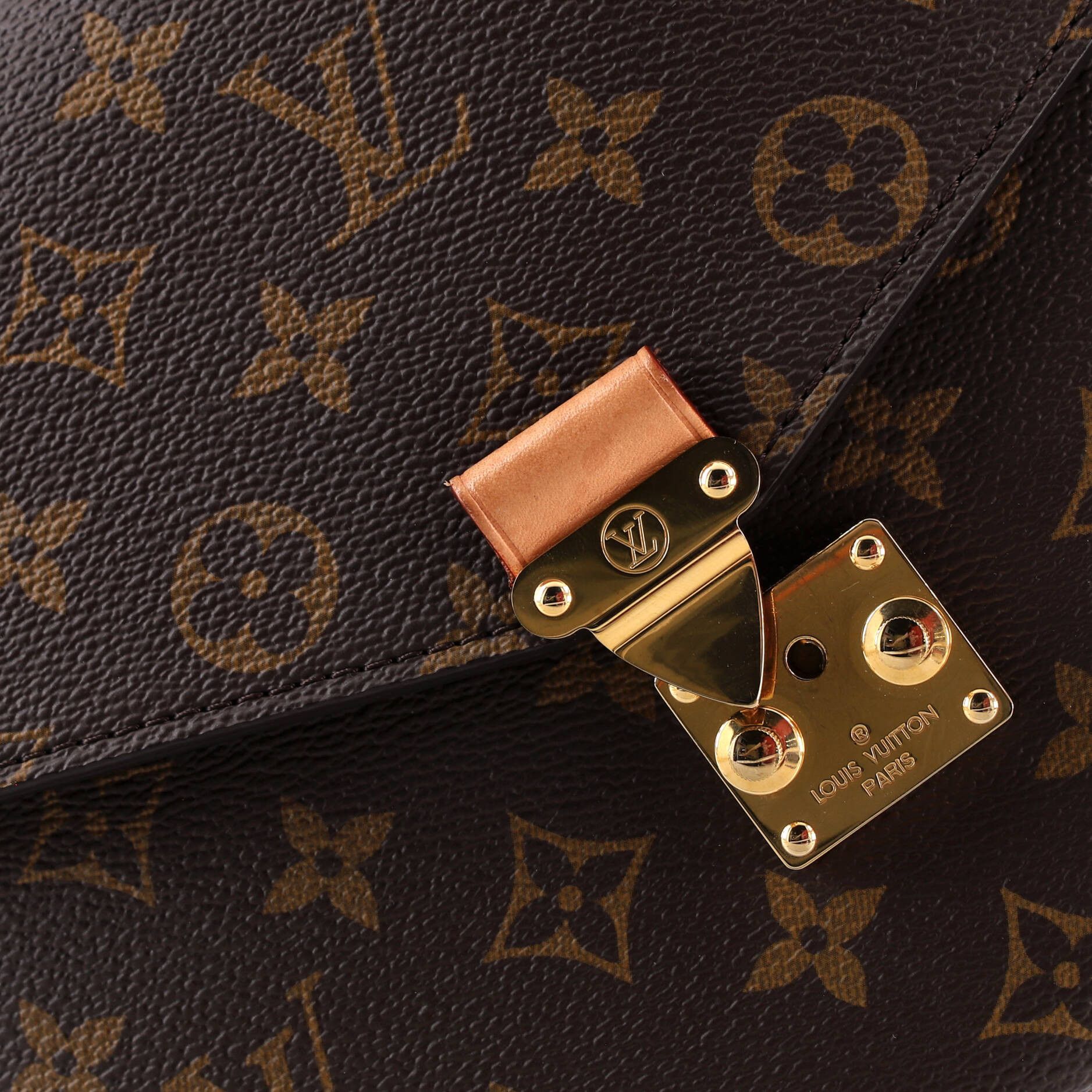 Louis Vuitton Pochette Metis Size ONE SIZE - 8 Thumbnail