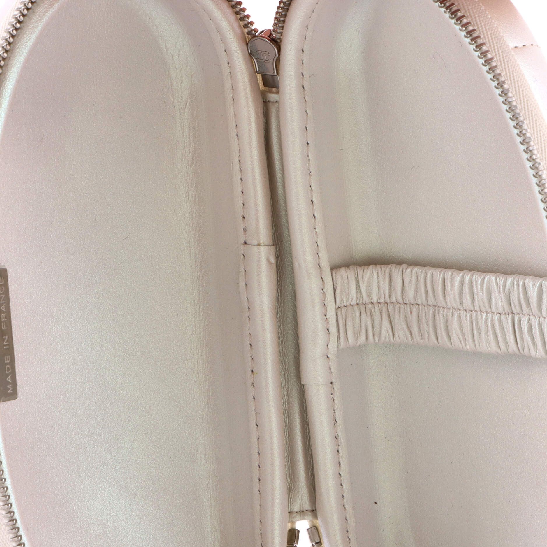 Chanel Zip Around Sunglasses Case with Chain Size ONE SIZE - 7 Thumbnail