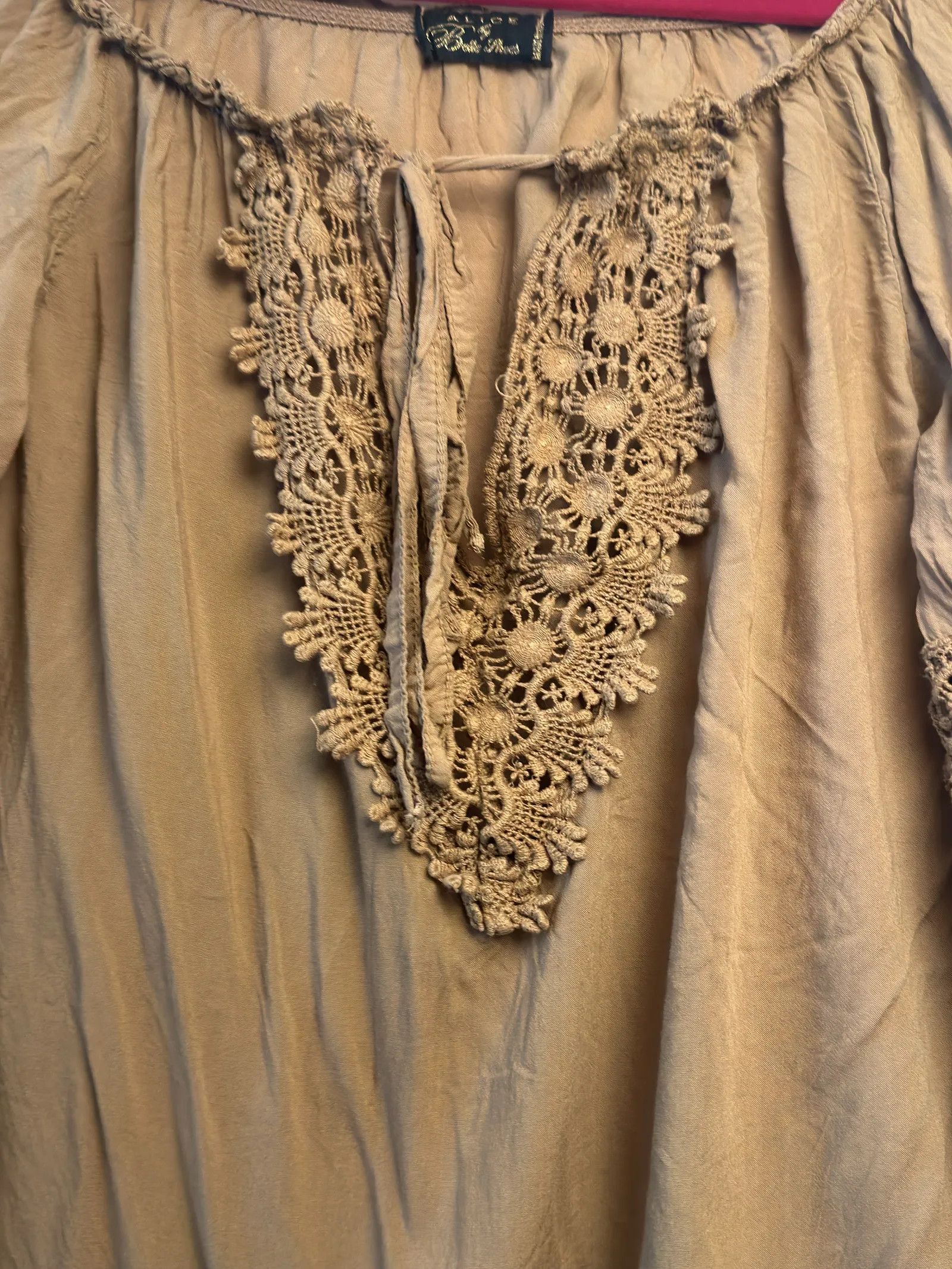 Alice + Olivia Alice & Olivia Blouse Size M / US 6-8 / IT 42-44 - 2 Thumbnail