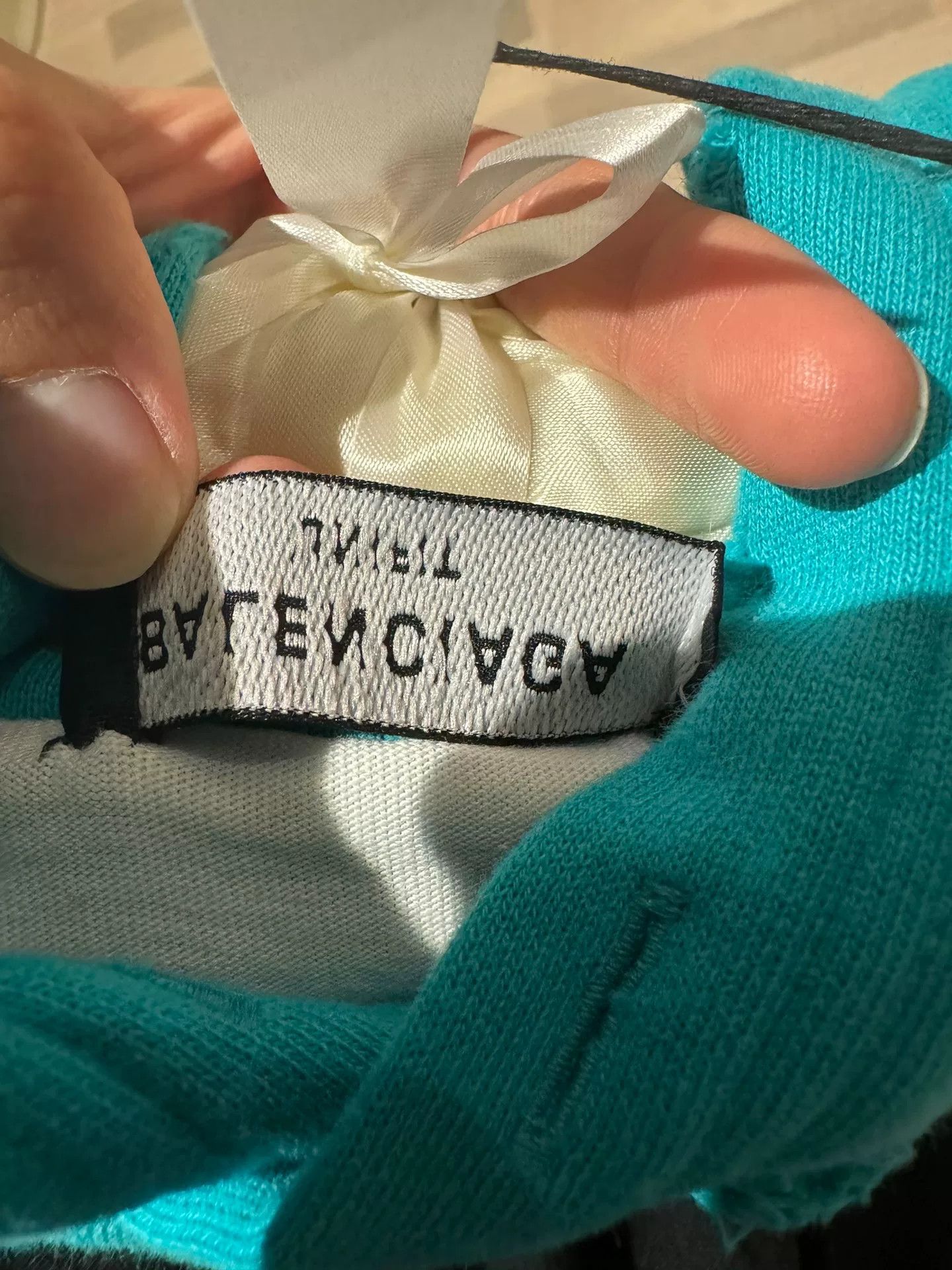 Balenciaga Balenciaga Oversized Hoodie with Tags Size US XS / EU 42 / 0 - 9 Thumbnail
