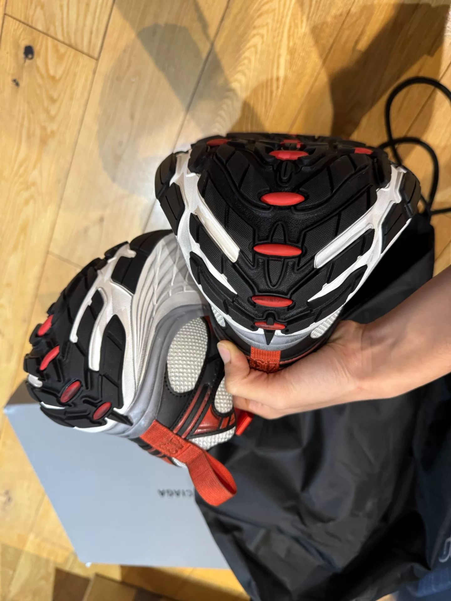 Balenciaga Balenciaga Sporty B Low Top Sneakers Size US 10 / EU 43 - 4 Thumbnail