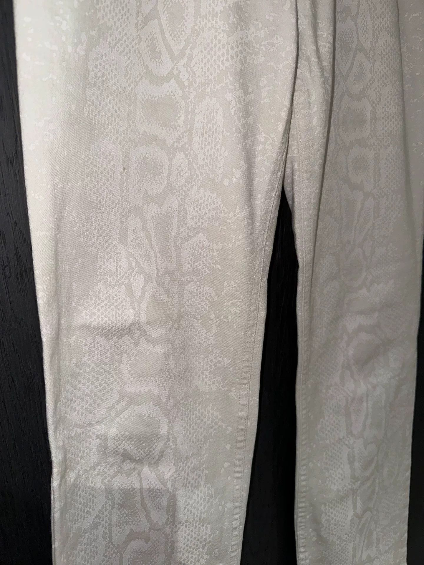 Roberto Cavalli Roberto Cavalli Snake Skin Jeans Size 26" / US 2 / IT 38 - 3 Thumbnail