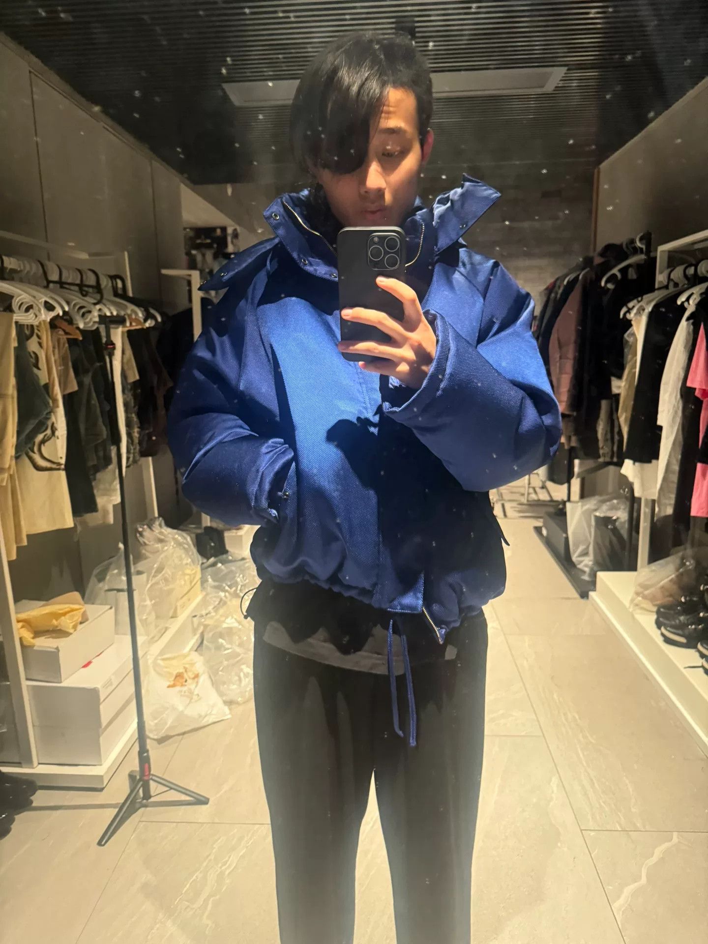 KANGHYUK Oversized Blue Down Jacket by Kanghyuk Size US XL / EU 56 / 4 - 7 Thumbnail