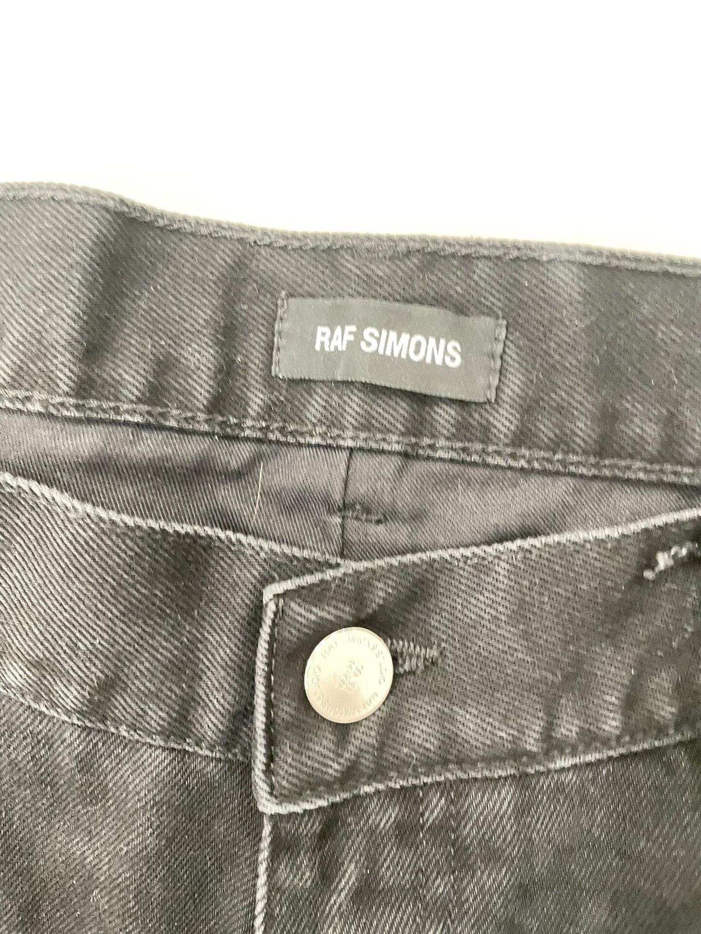 Raf Simons Raf Simons Distressed Denim Pants Size US 34 / EU 50 - 4 Thumbnail