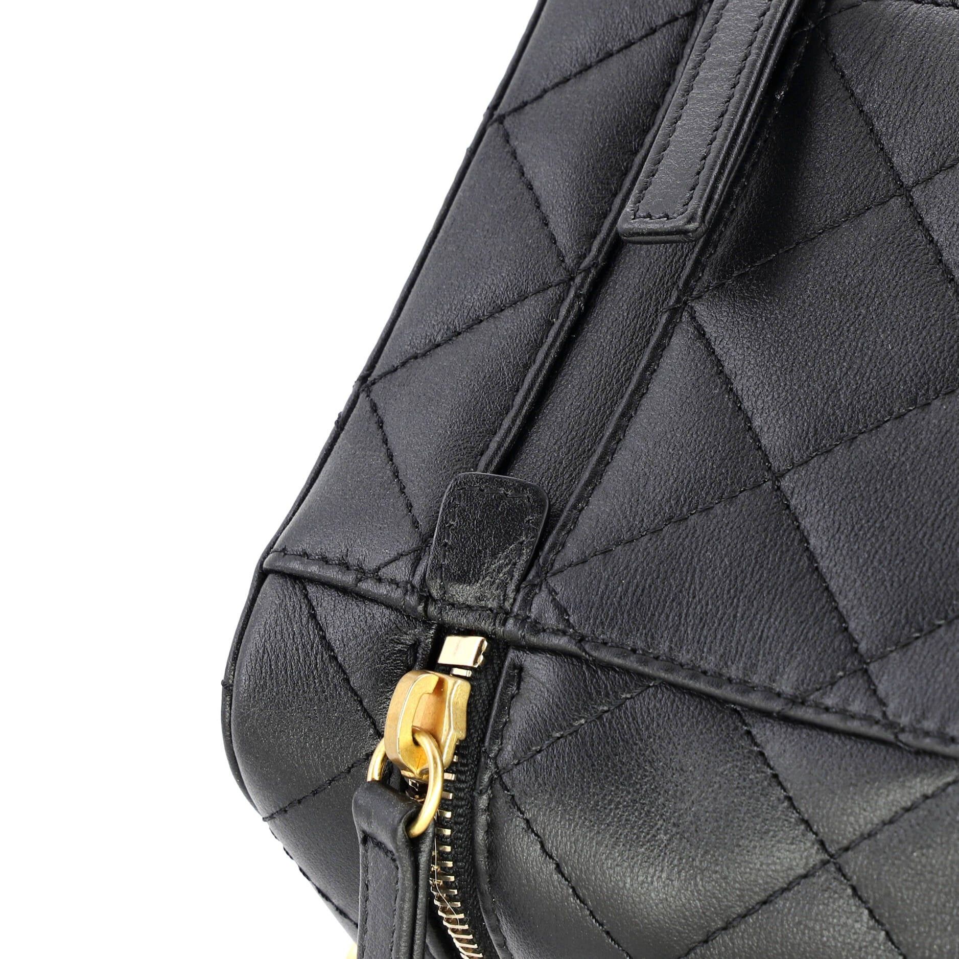 Chanel Chain Bar Vanity Case with Chain Size ONE SIZE - 7 Thumbnail