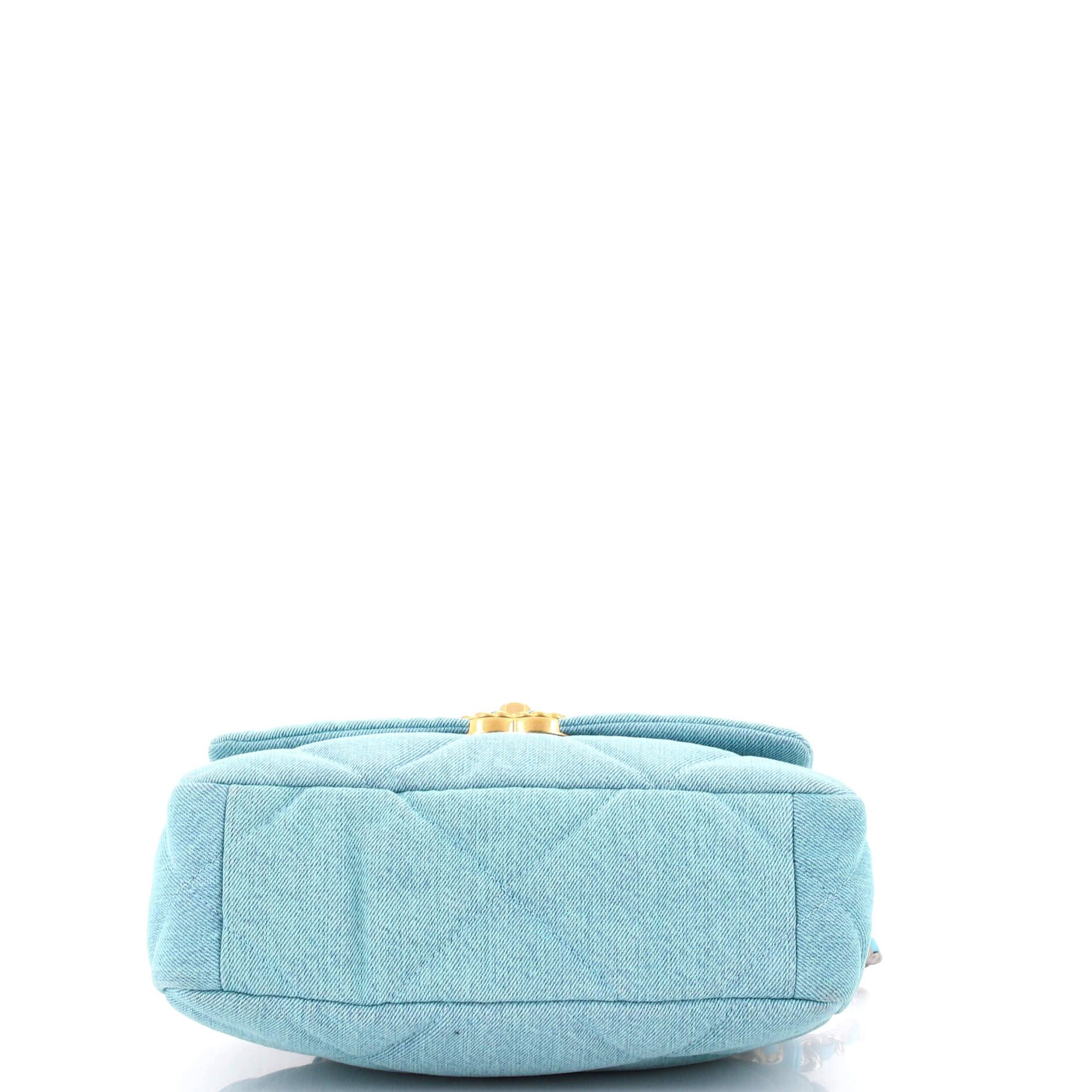 Chanel 19 Flap Bag Size ONE SIZE - 4 Thumbnail