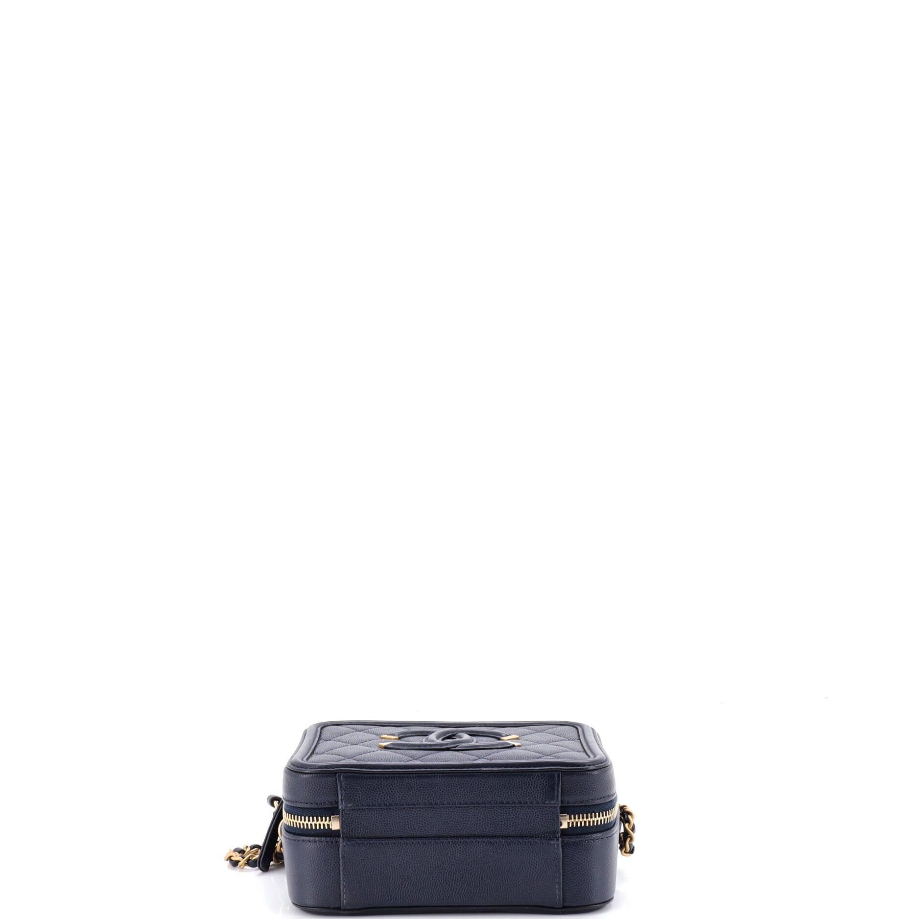 Chanel Filigree Vanity Case Size ONE SIZE - 4 Thumbnail