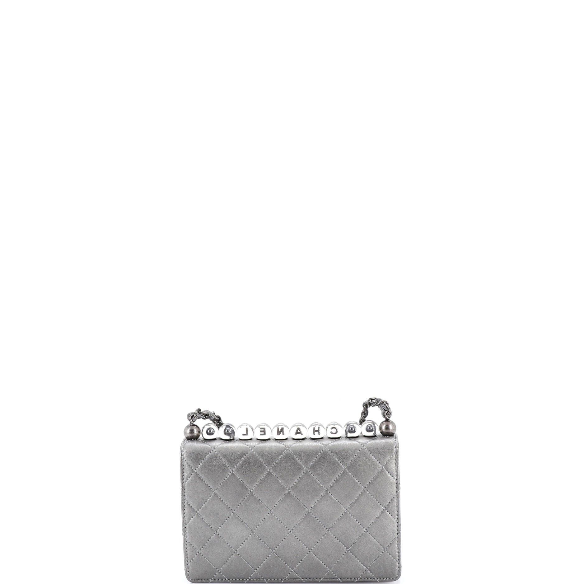 Chanel Chic Pearls Flap Bag Size ONE SIZE - 4 Thumbnail
