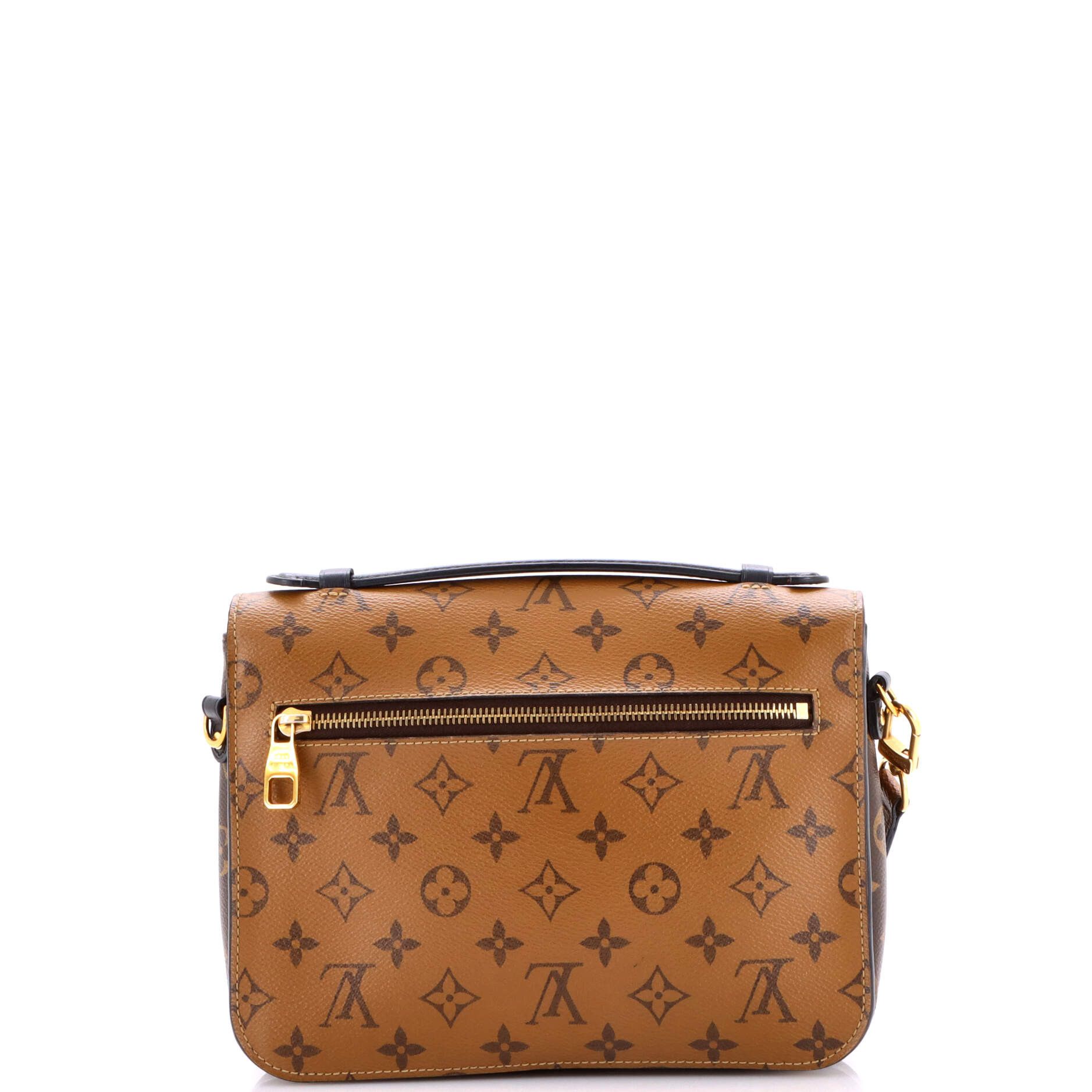 Louis Vuitton Pochette Metis Size ONE SIZE - 3 Thumbnail