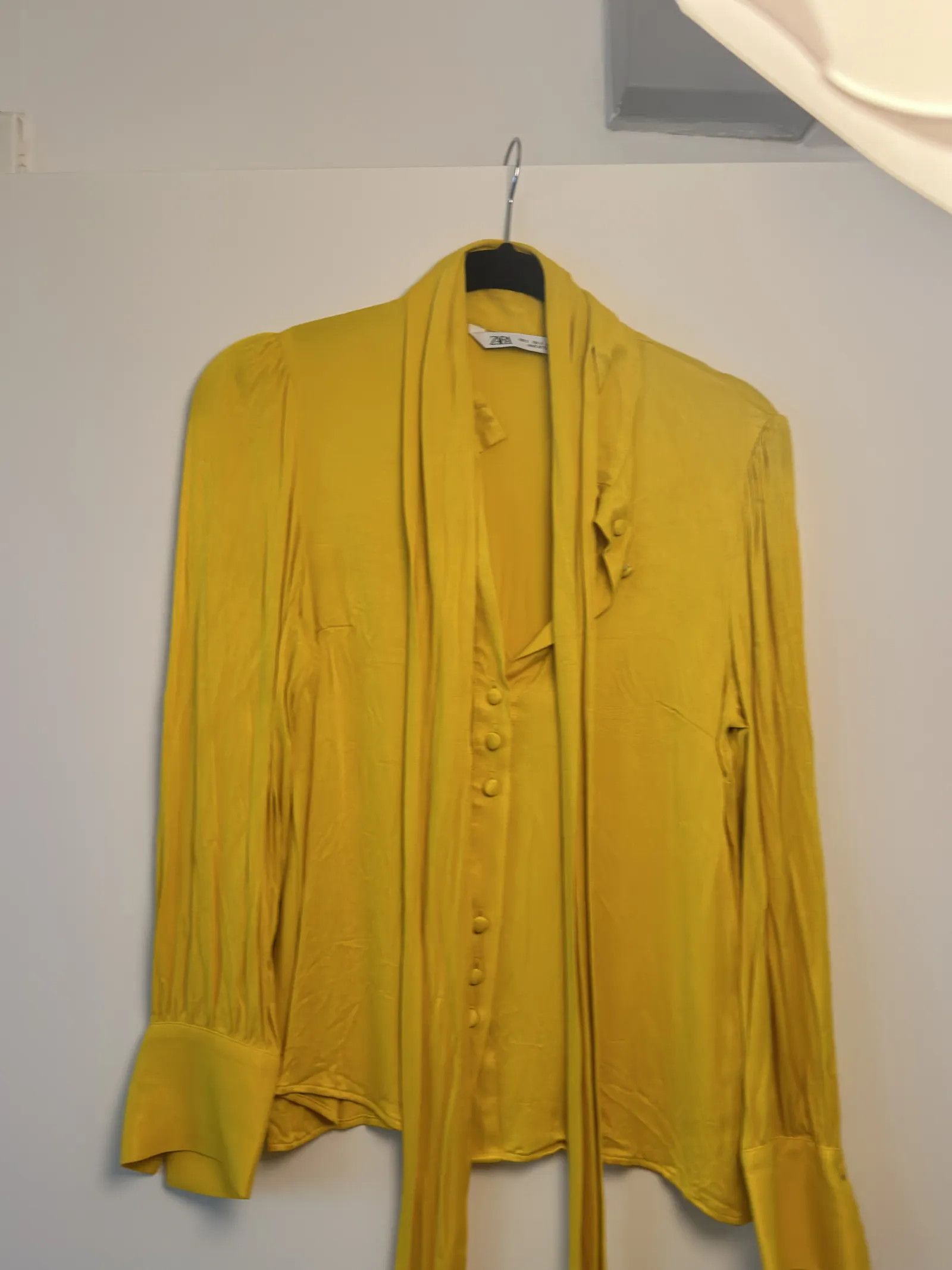 Zara Zara Blouse Size S / US 4 / IT 40 - 3 Thumbnail