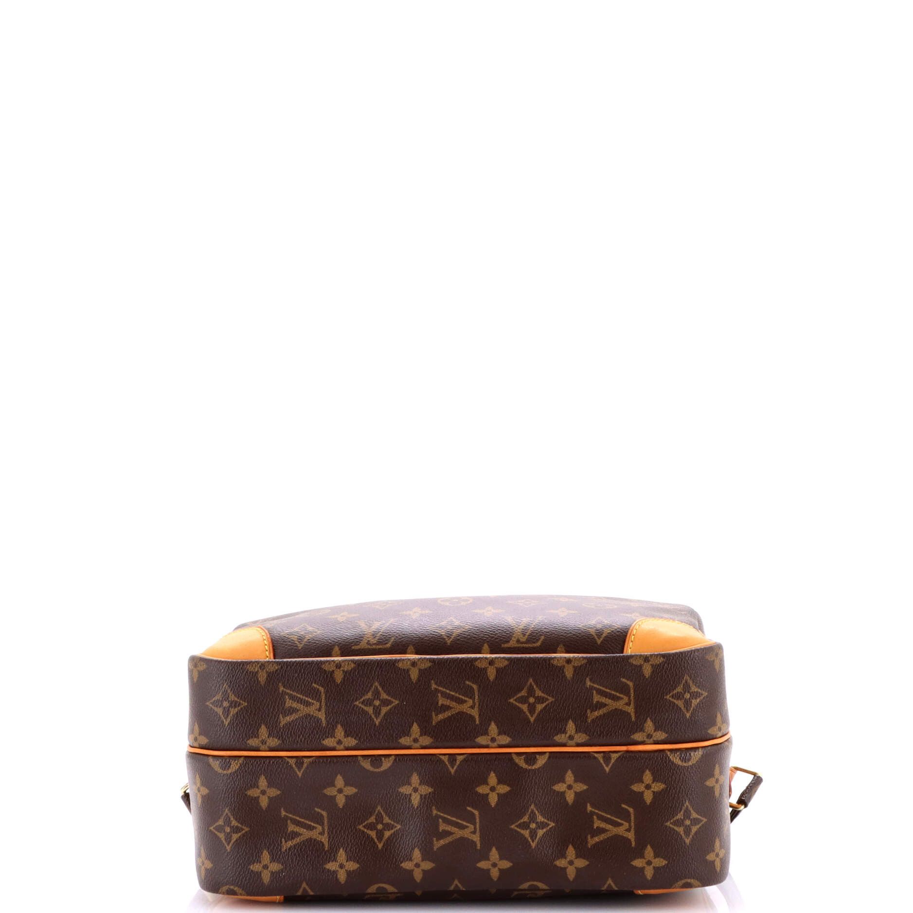 Louis Vuitton Nil Messenger Bag Size ONE SIZE - 4 Thumbnail