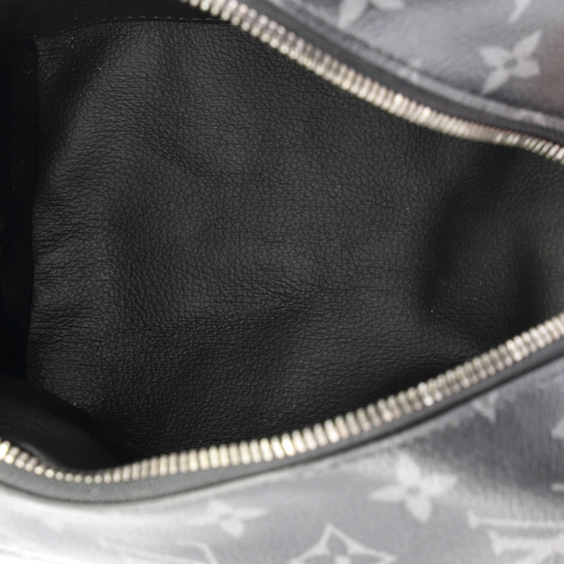 Louis Vuitton Dopp Kit Toiletry Pouch Size ONE SIZE - 5 Thumbnail