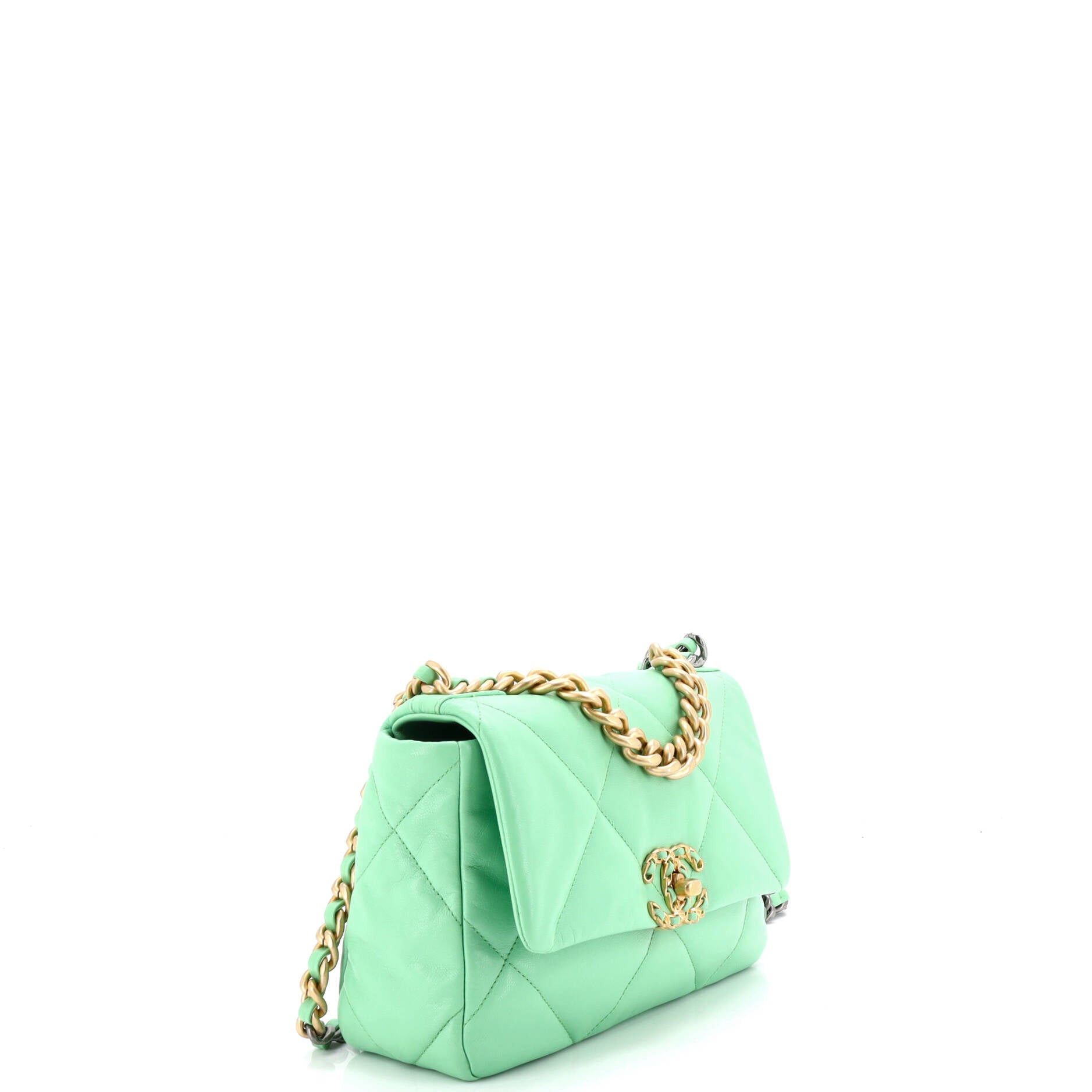 Chanel 19 Flap Bag Size ONE SIZE - 3 Thumbnail