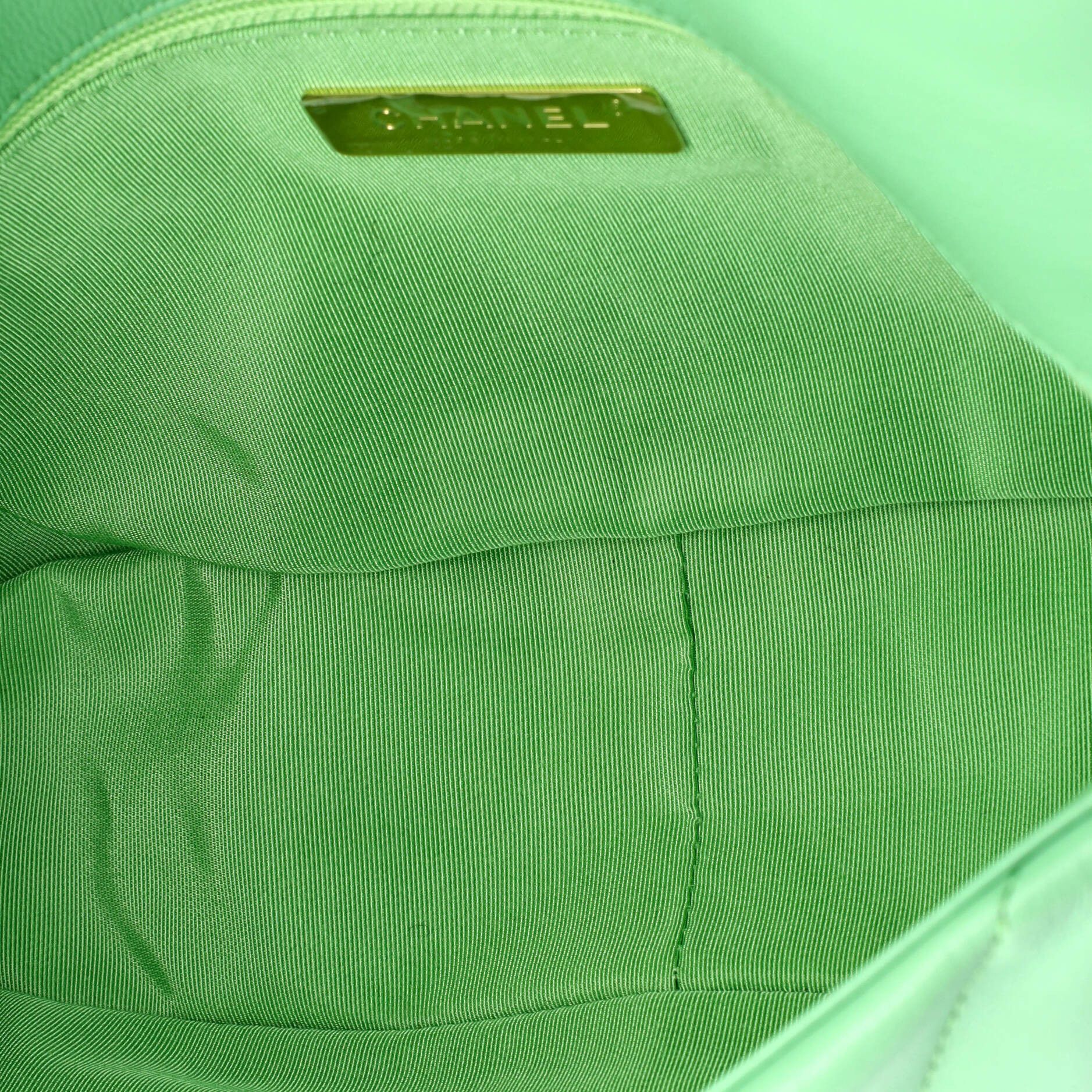 Chanel 19 Flap Bag Size ONE SIZE - 6 Thumbnail