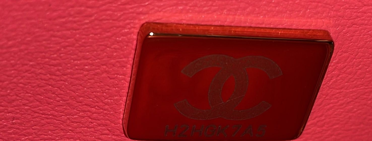 Chanel CC in Love Heart Bag Size ONE SIZE - 8 Thumbnail