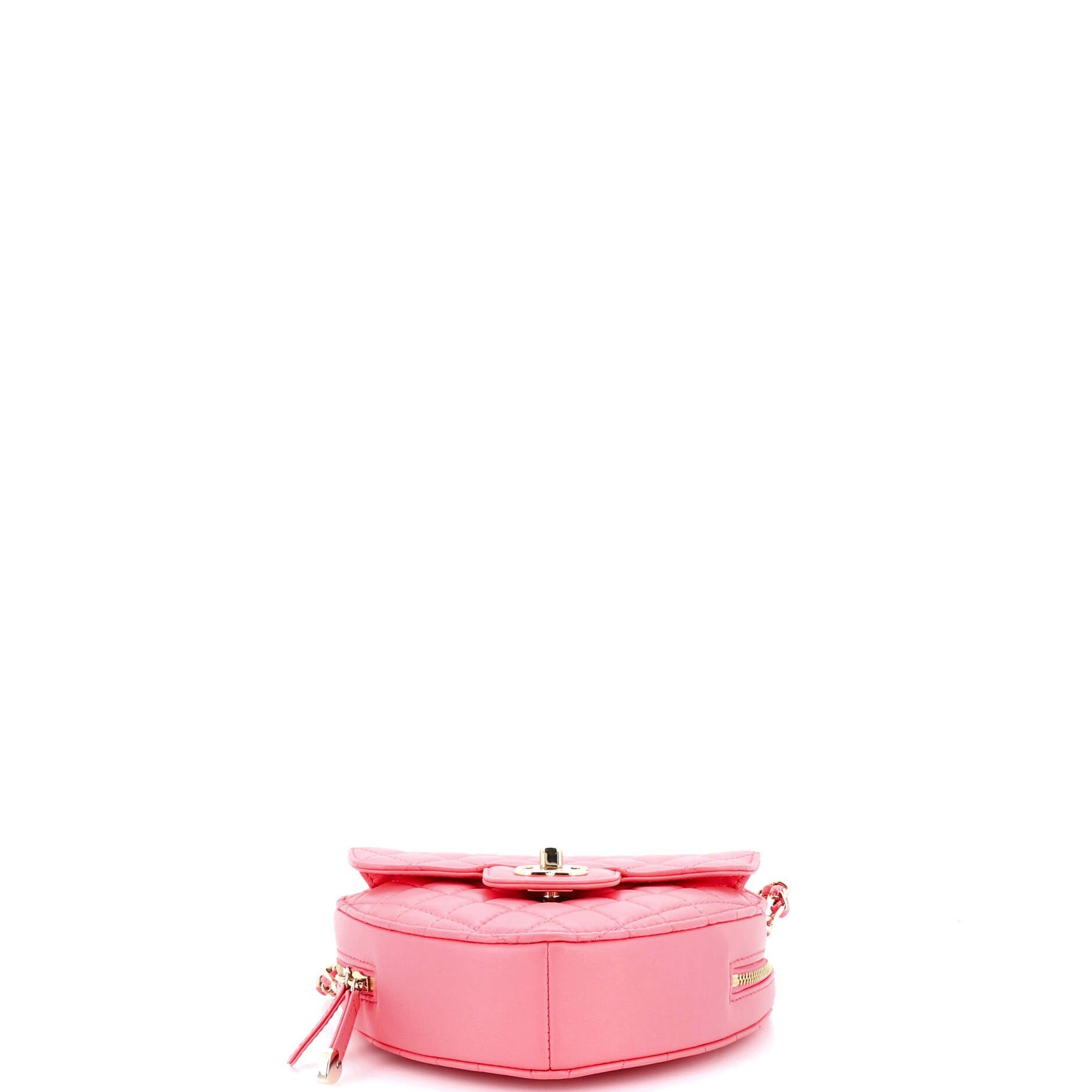 Chanel CC in Love Heart Bag Size ONE SIZE - 4 Thumbnail