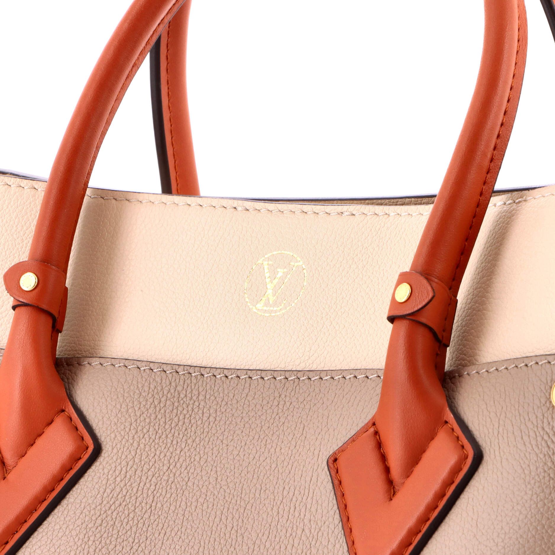 Louis Vuitton On My Side Tote Size ONE SIZE - 6 Thumbnail