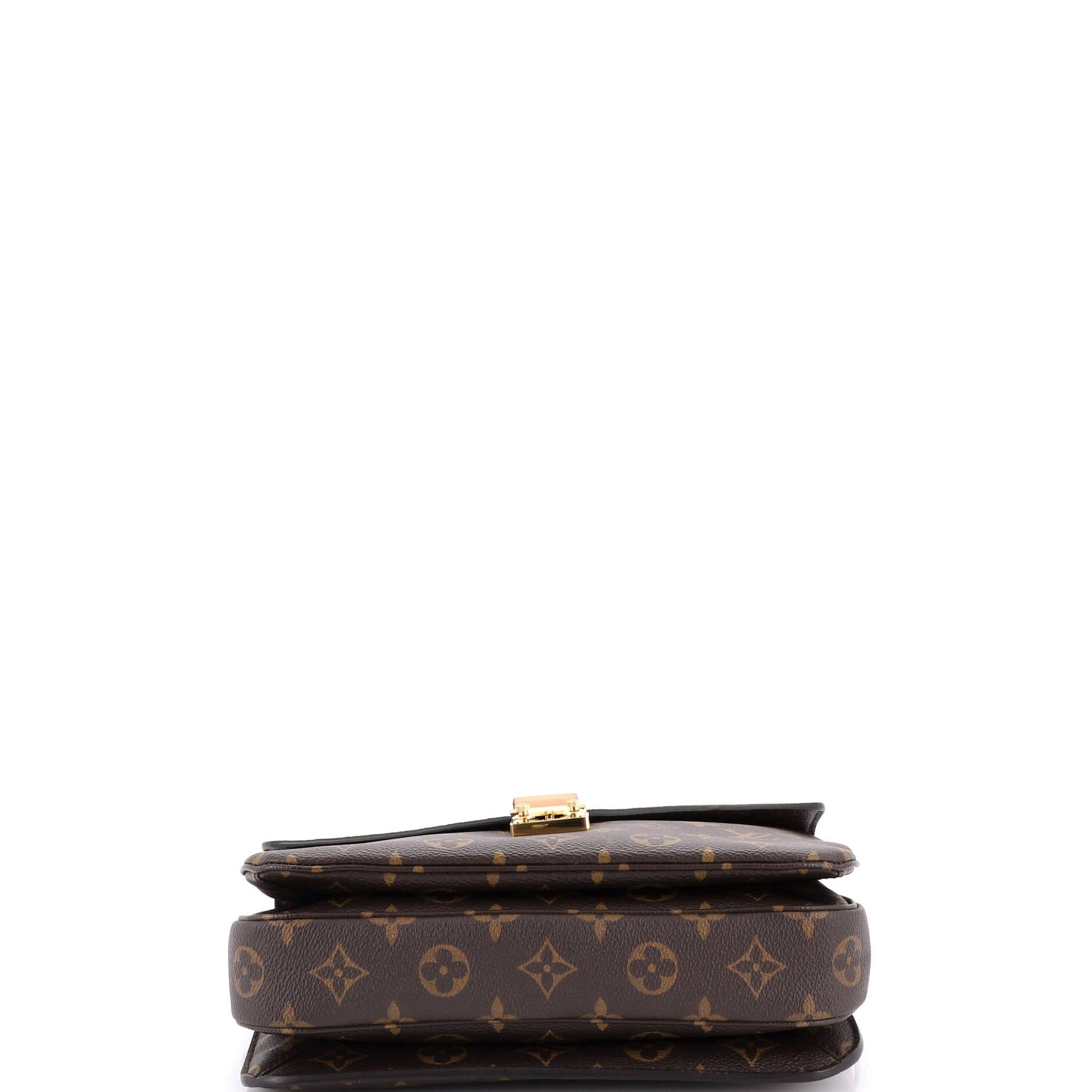 Louis Vuitton Pochette Metis Size ONE SIZE - 4 Thumbnail
