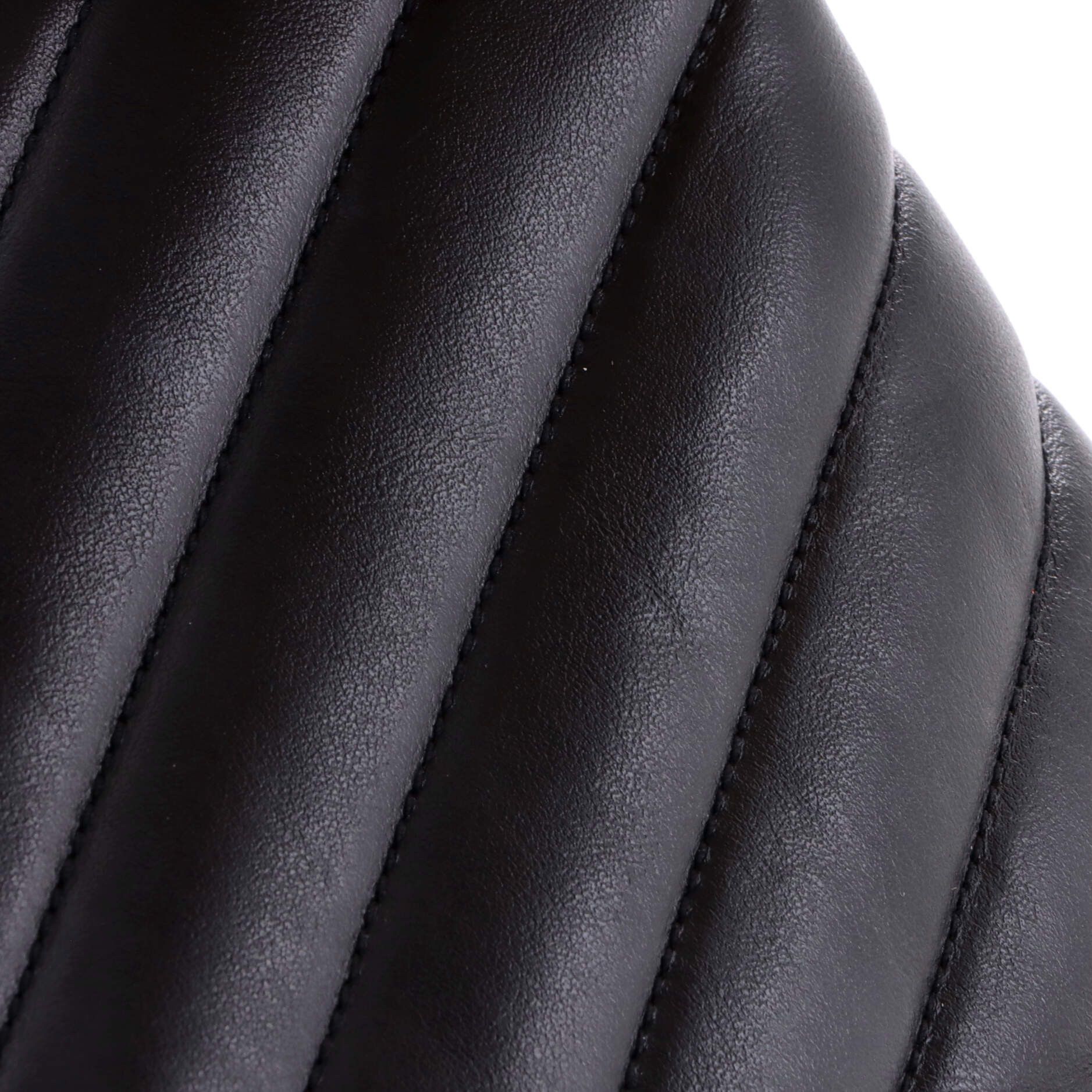 Saint Laurent Paris Loulou Shoulder Bag Size ONE SIZE - 7 Thumbnail