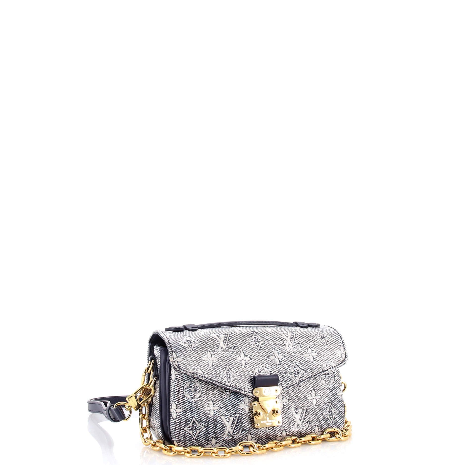Louis Vuitton Pochette Metis Size ONE SIZE - 2 Thumbnail