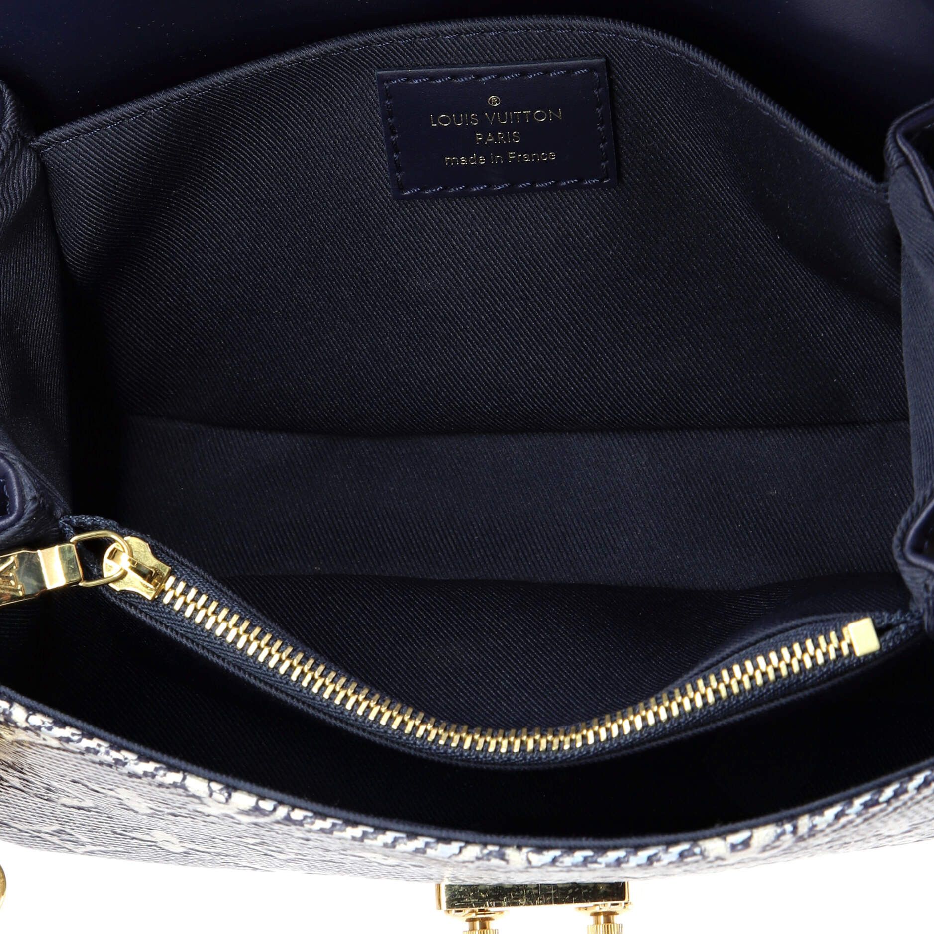 Louis Vuitton Pochette Metis Size ONE SIZE - 5 Thumbnail