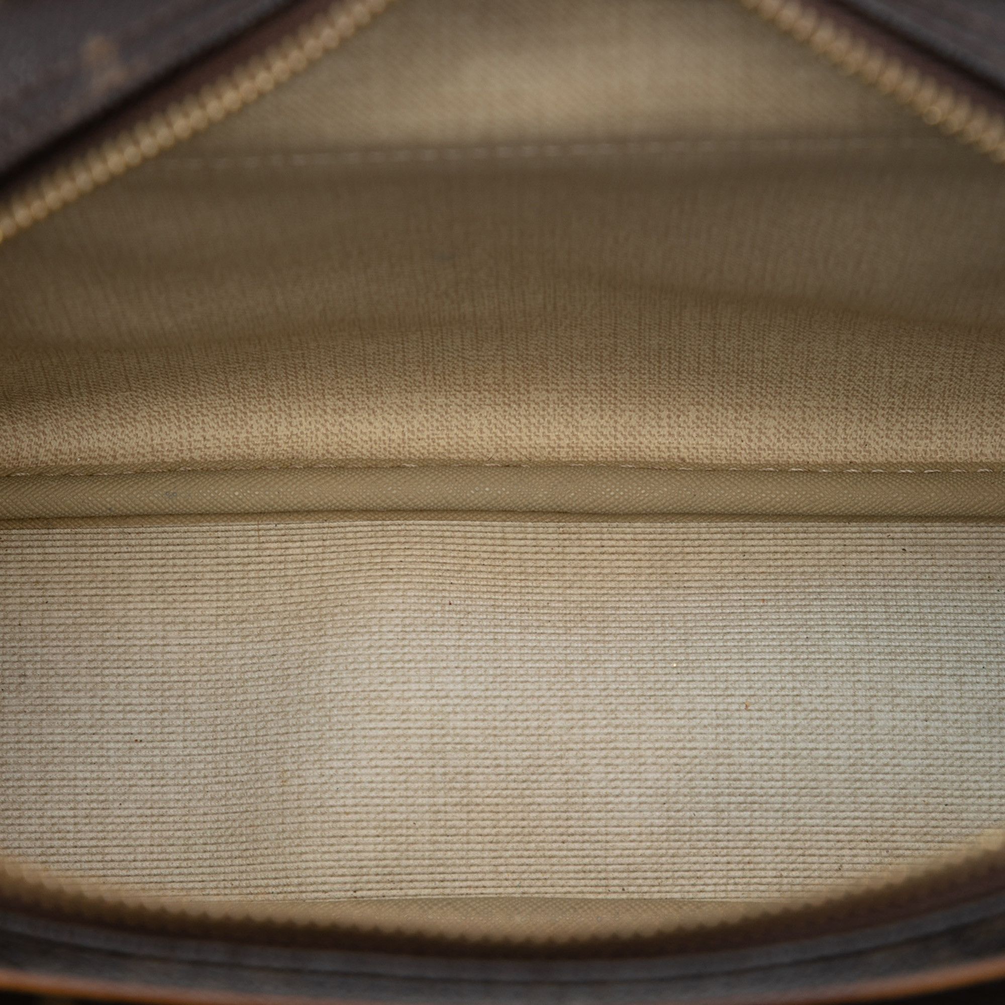 Louis Vuitton Louis Vuitton Monogram Reporter PM Size ONE SIZE - 4 Thumbnail