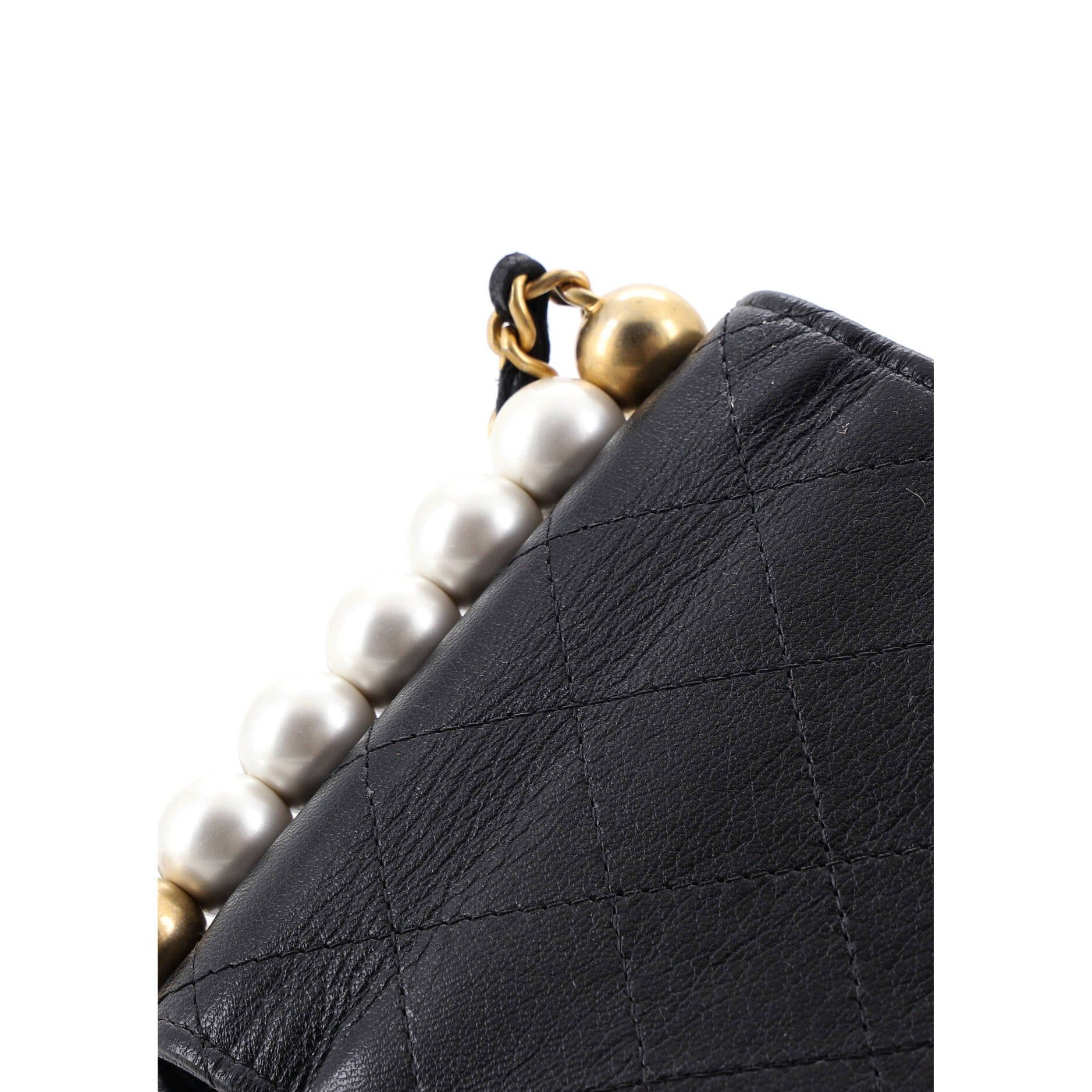 Chanel Chic Pearls Flap Clutch with Chain Size ONE SIZE - 7 Thumbnail